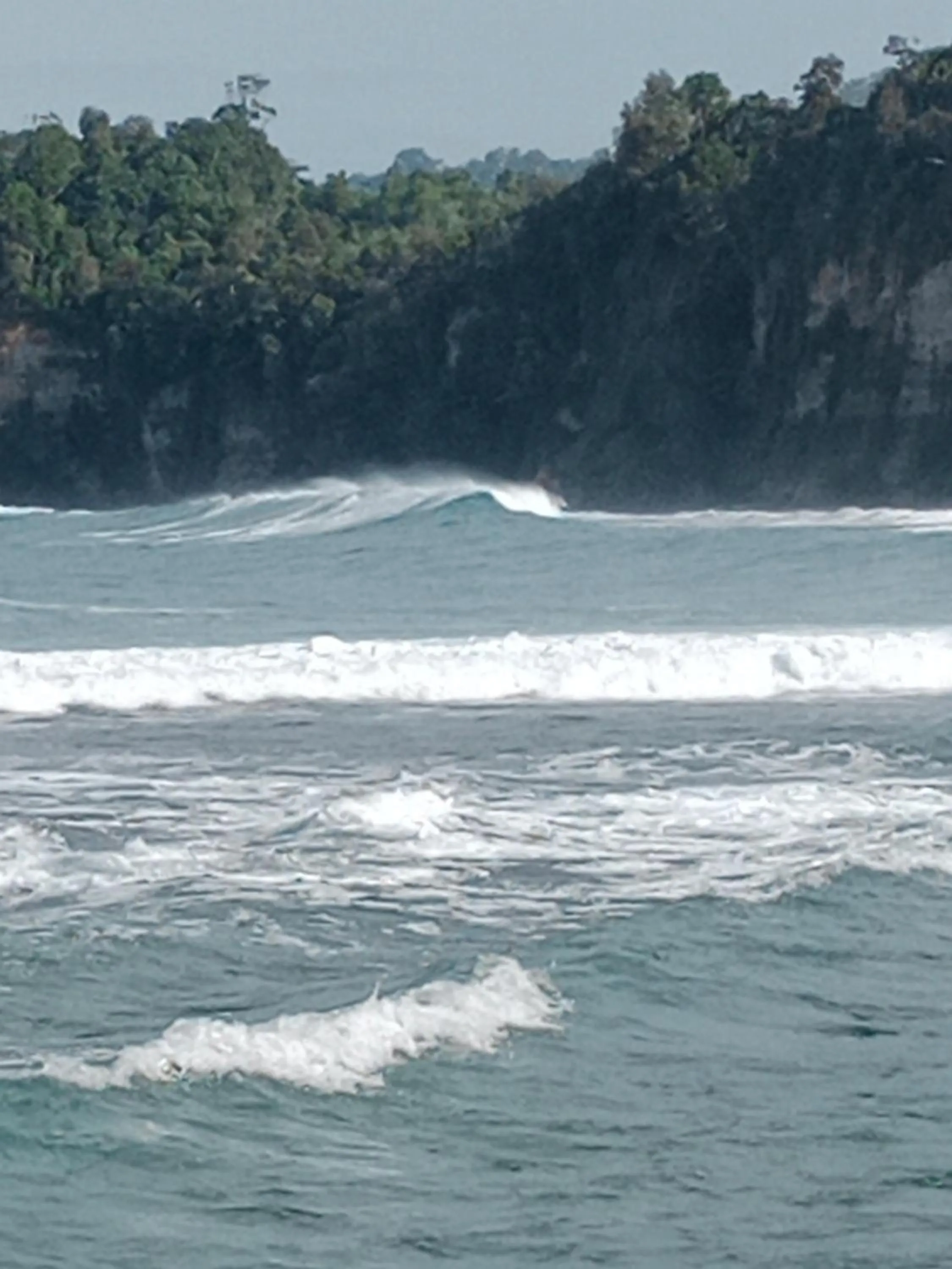 Day in Rumah Nalu surf camp