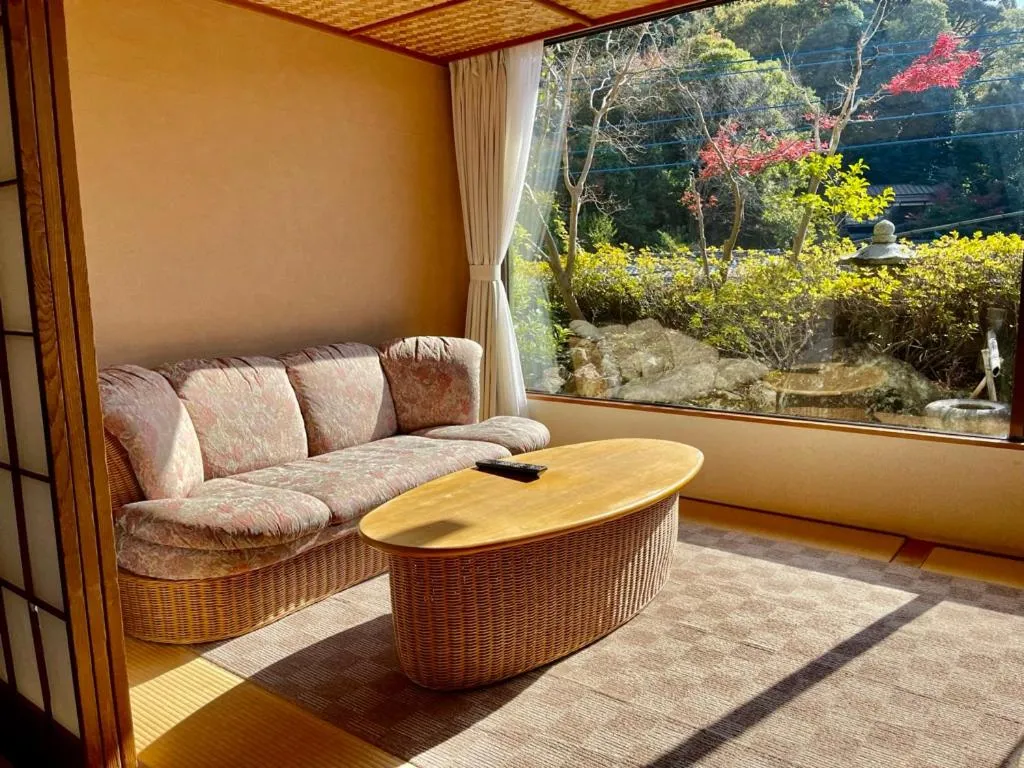 Day in Izu Katsura no Izumi Onsen