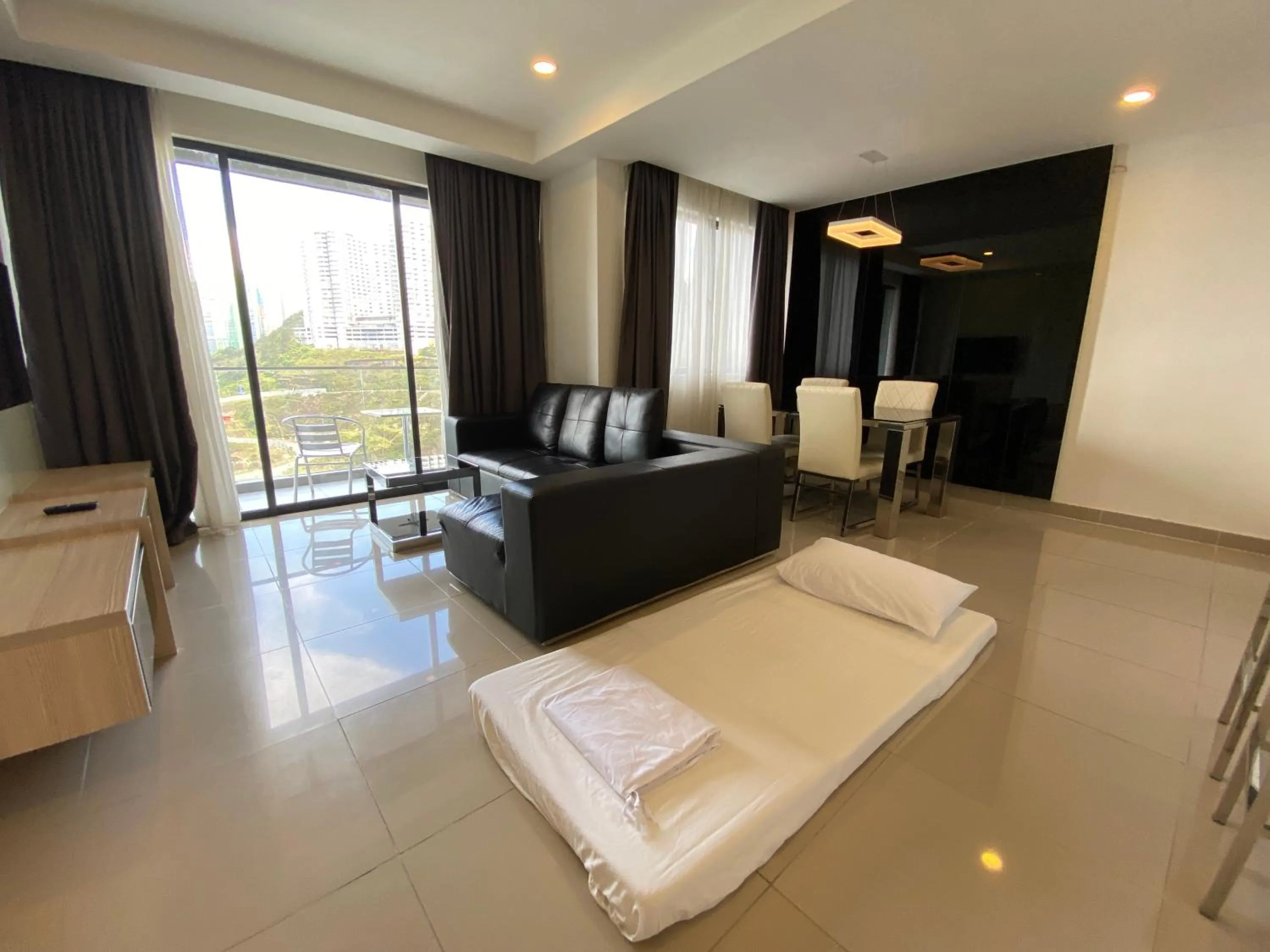 Genting Grandeur Suite - Ion D'elemen