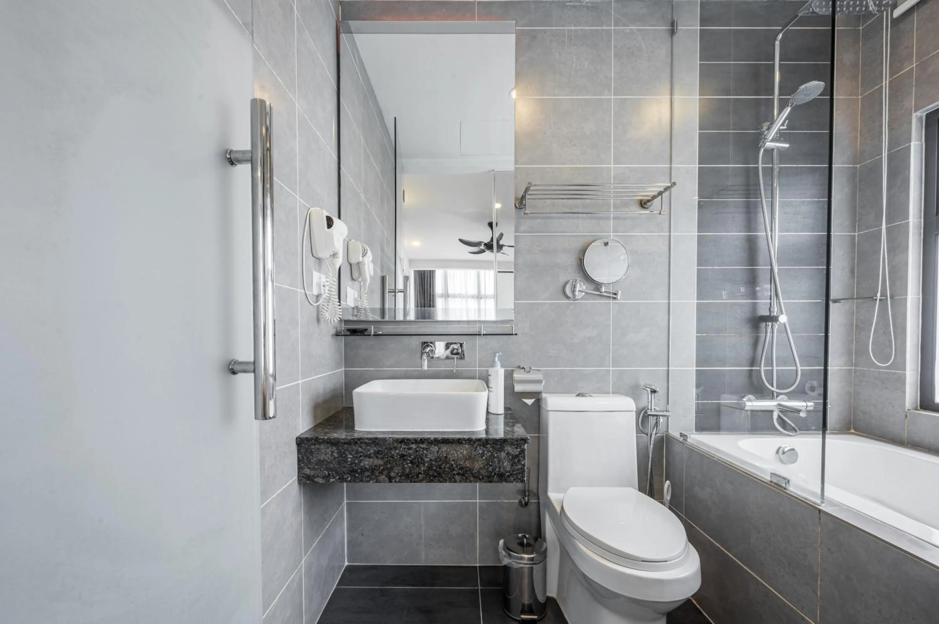 Genting Grandeur Suite - Ion D'elemen