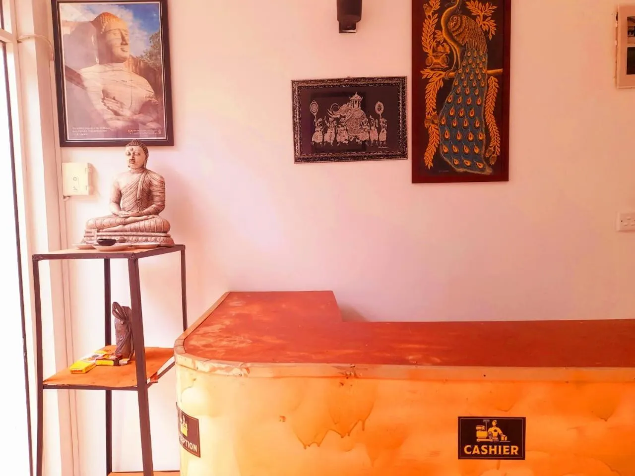 Property building, Bed in Heritage Rangiri Villa