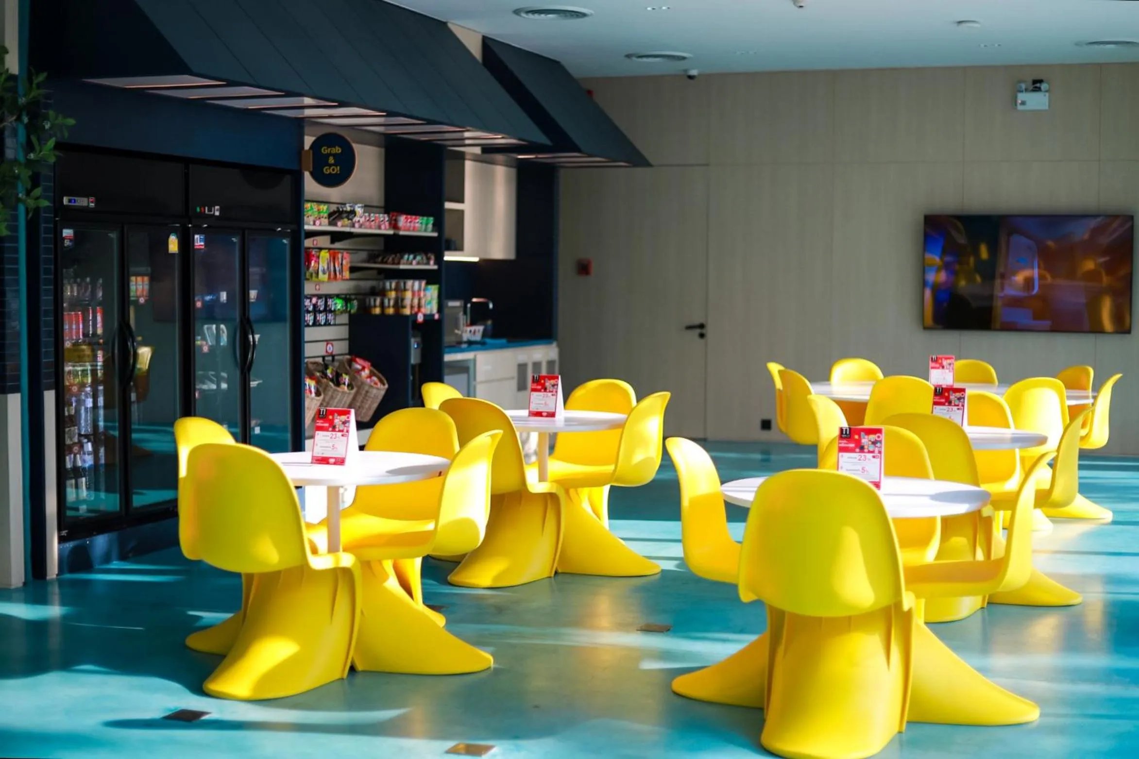 GO Hotel Si Racha at Central Si Racha