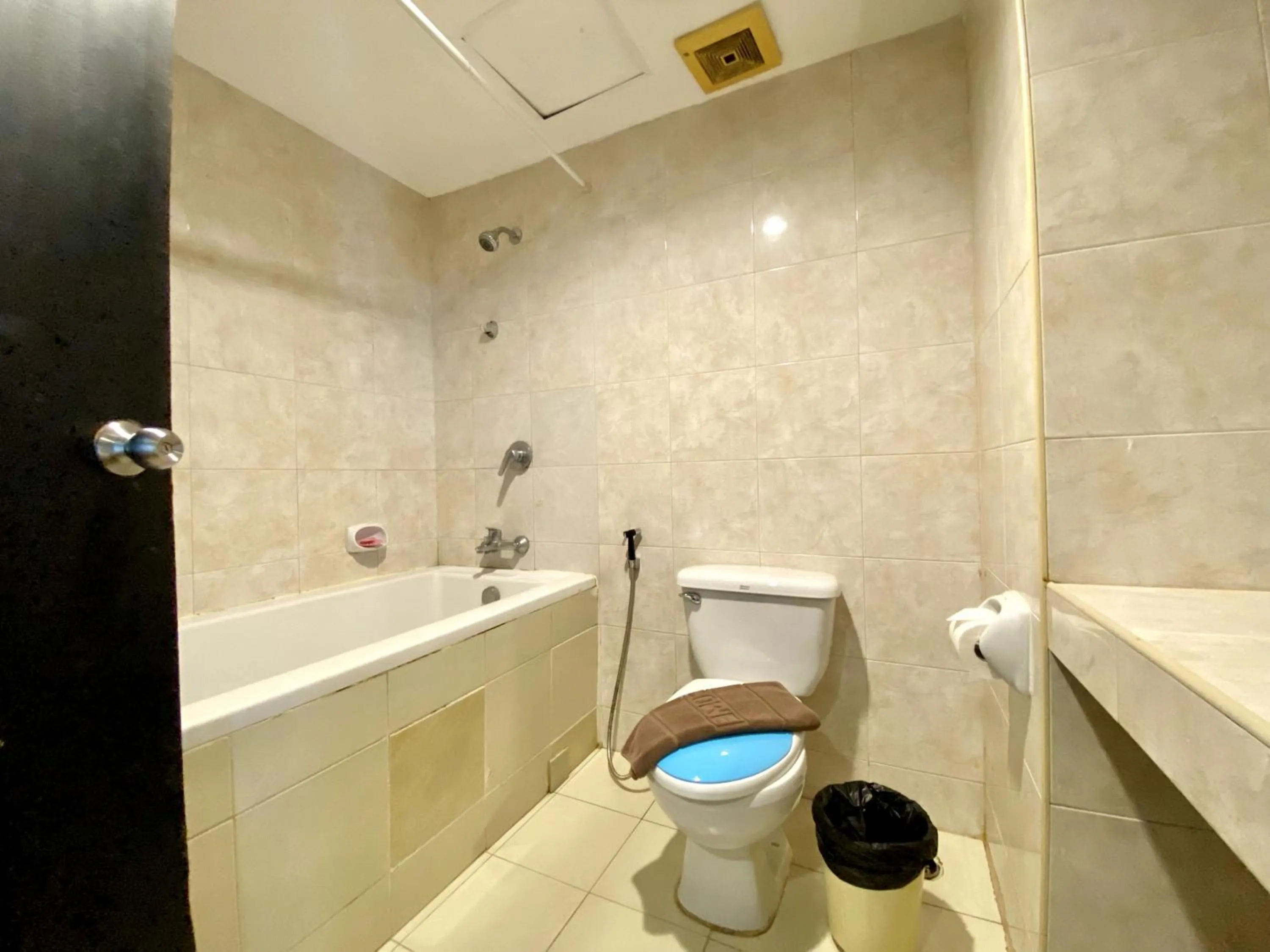 Shower in H.R.K.Resort