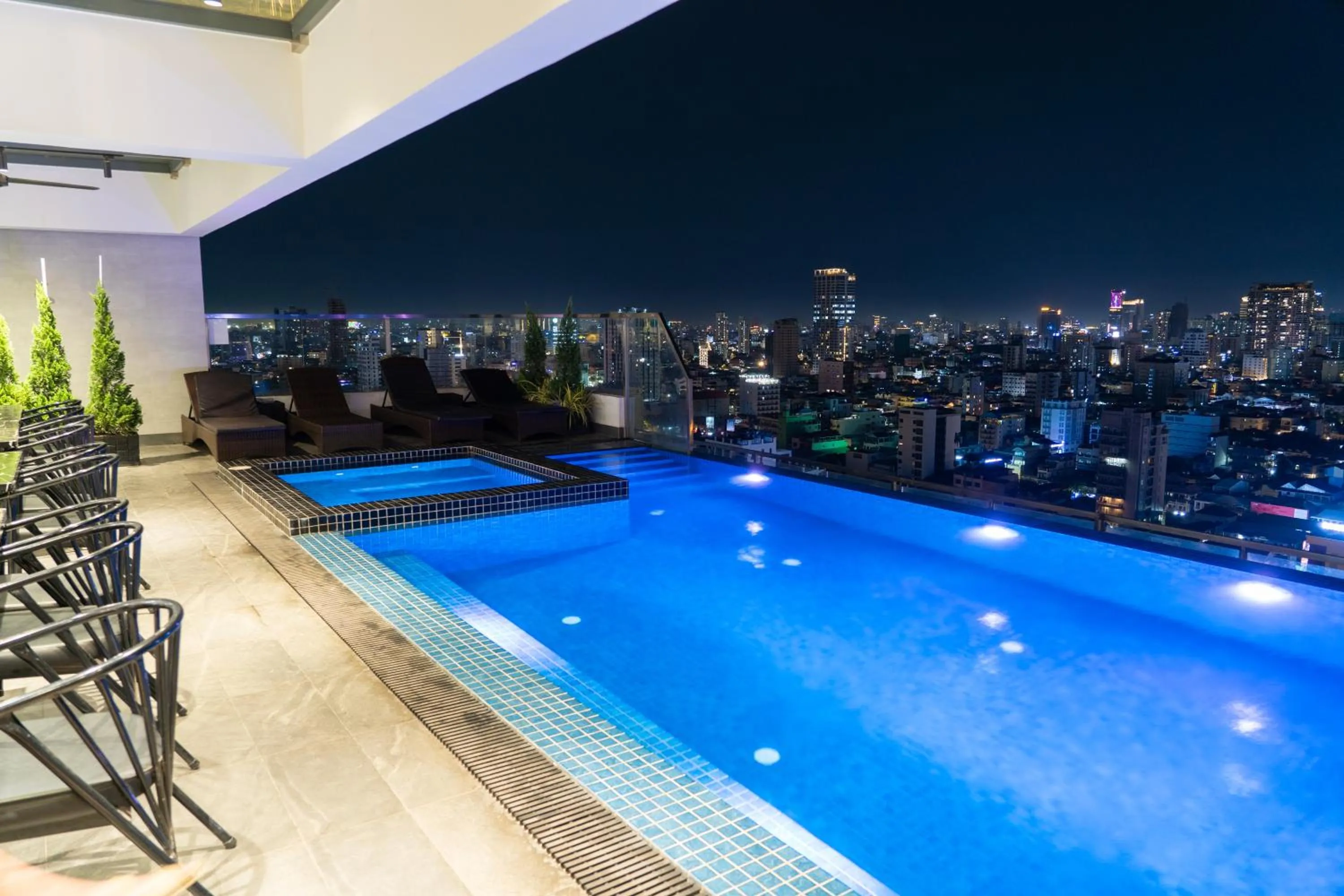 Swimming pool in Parc21 Luxury Boutique Hotel