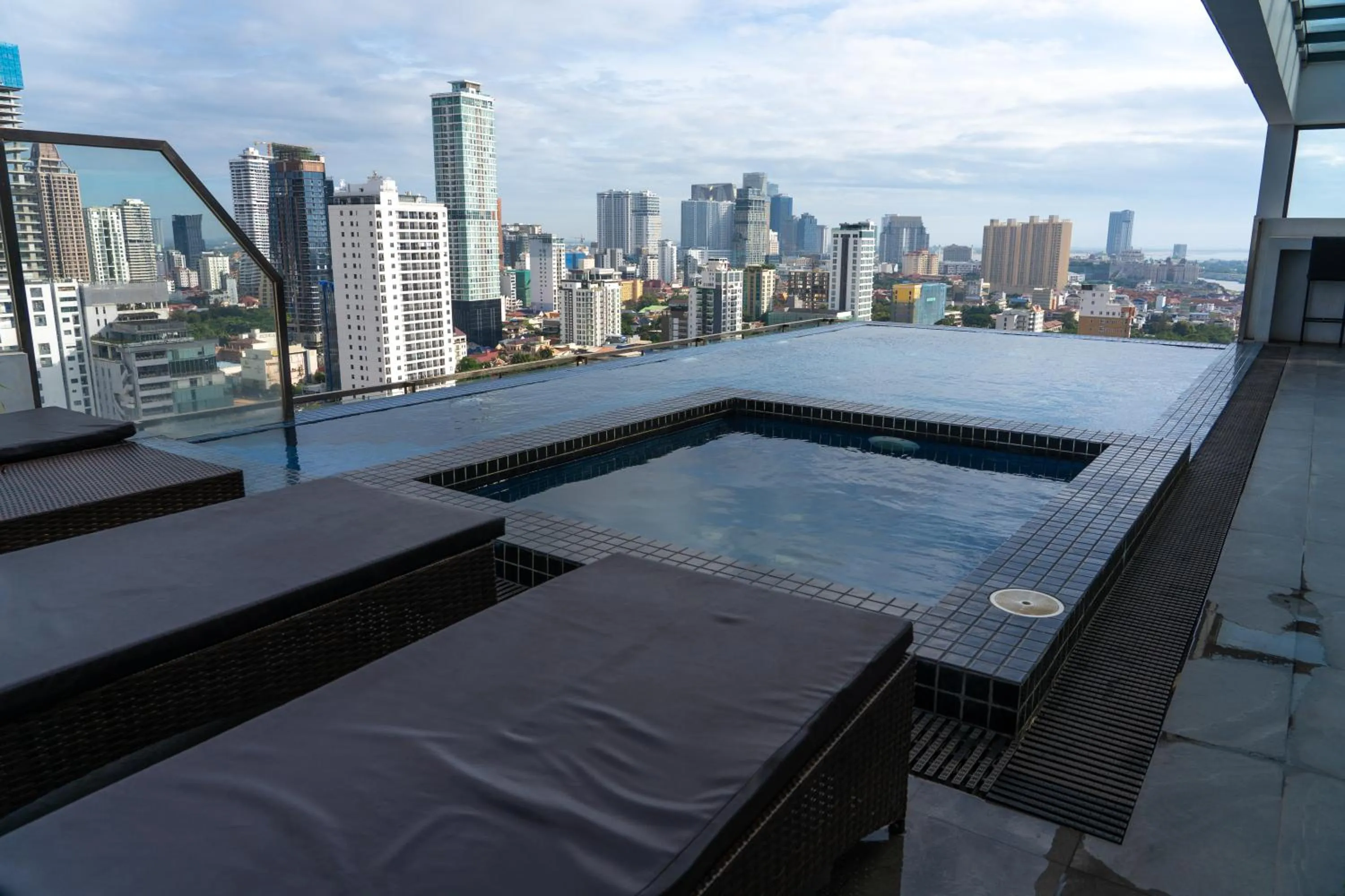 Swimming pool in Parc21 Luxury Boutique Hotel