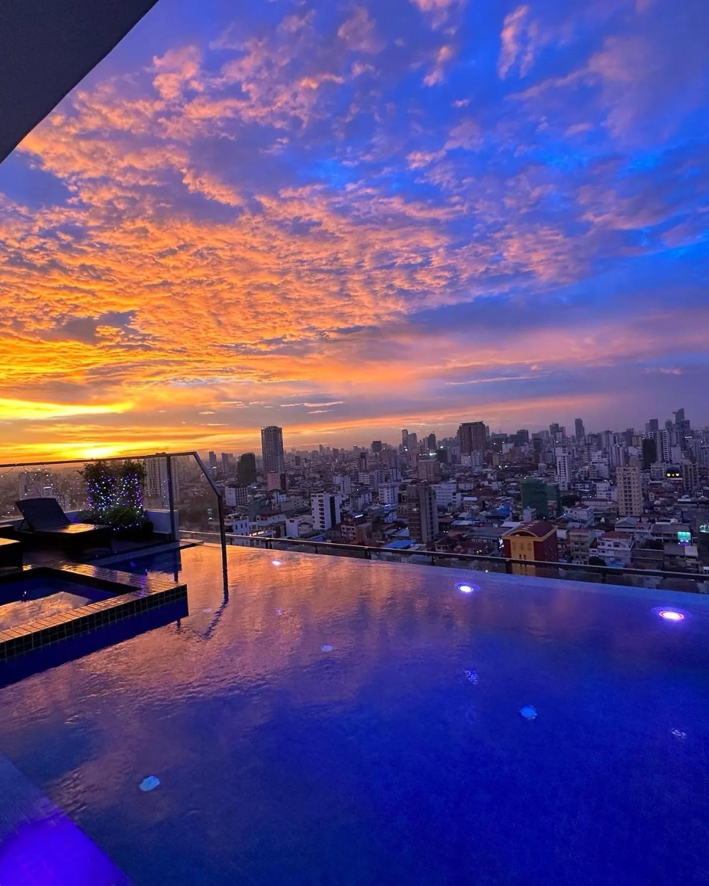 Swimming pool in Parc21 Luxury Boutique Hotel