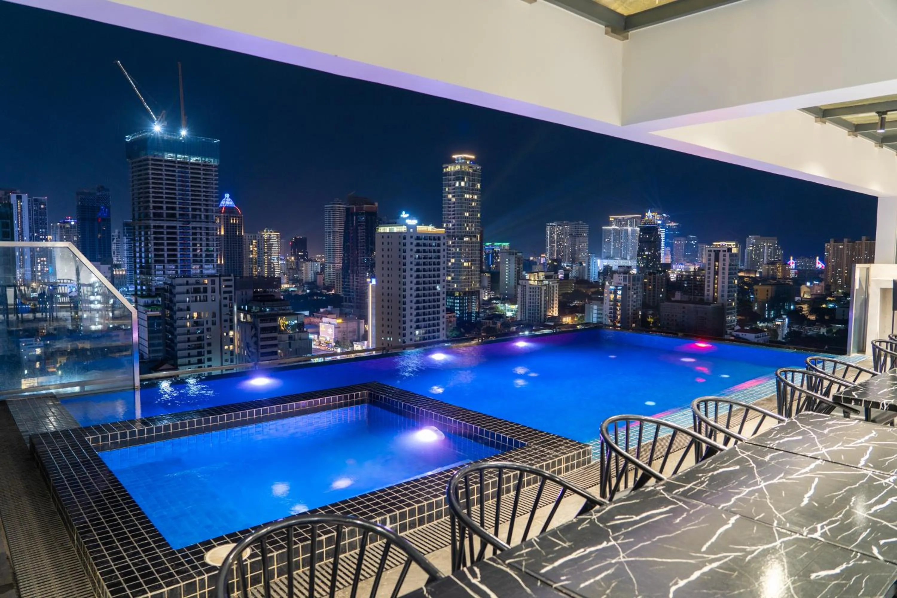 Swimming pool in Parc21 Luxury Boutique Hotel