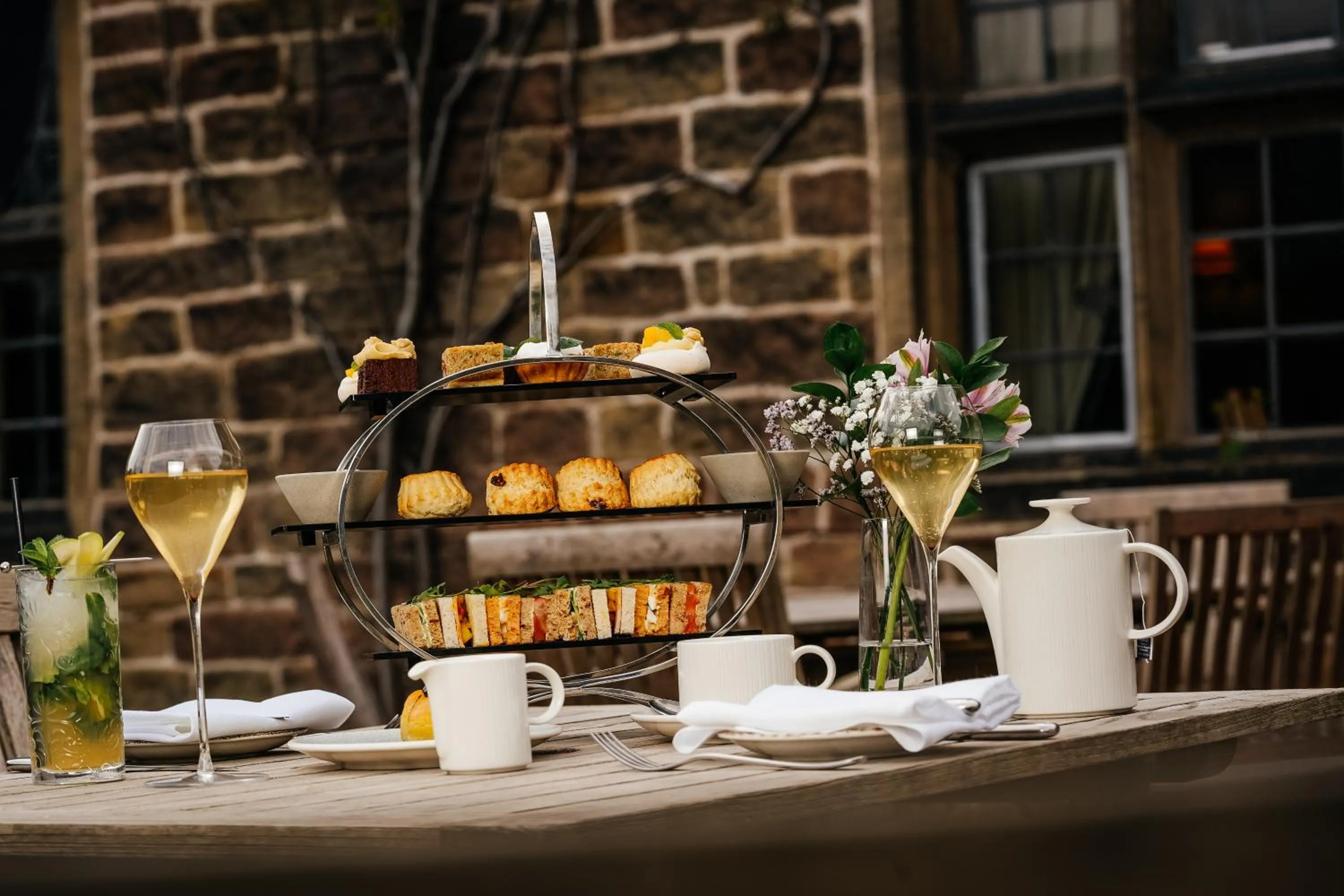 Food and drinks in The Peacock at Rowsley
