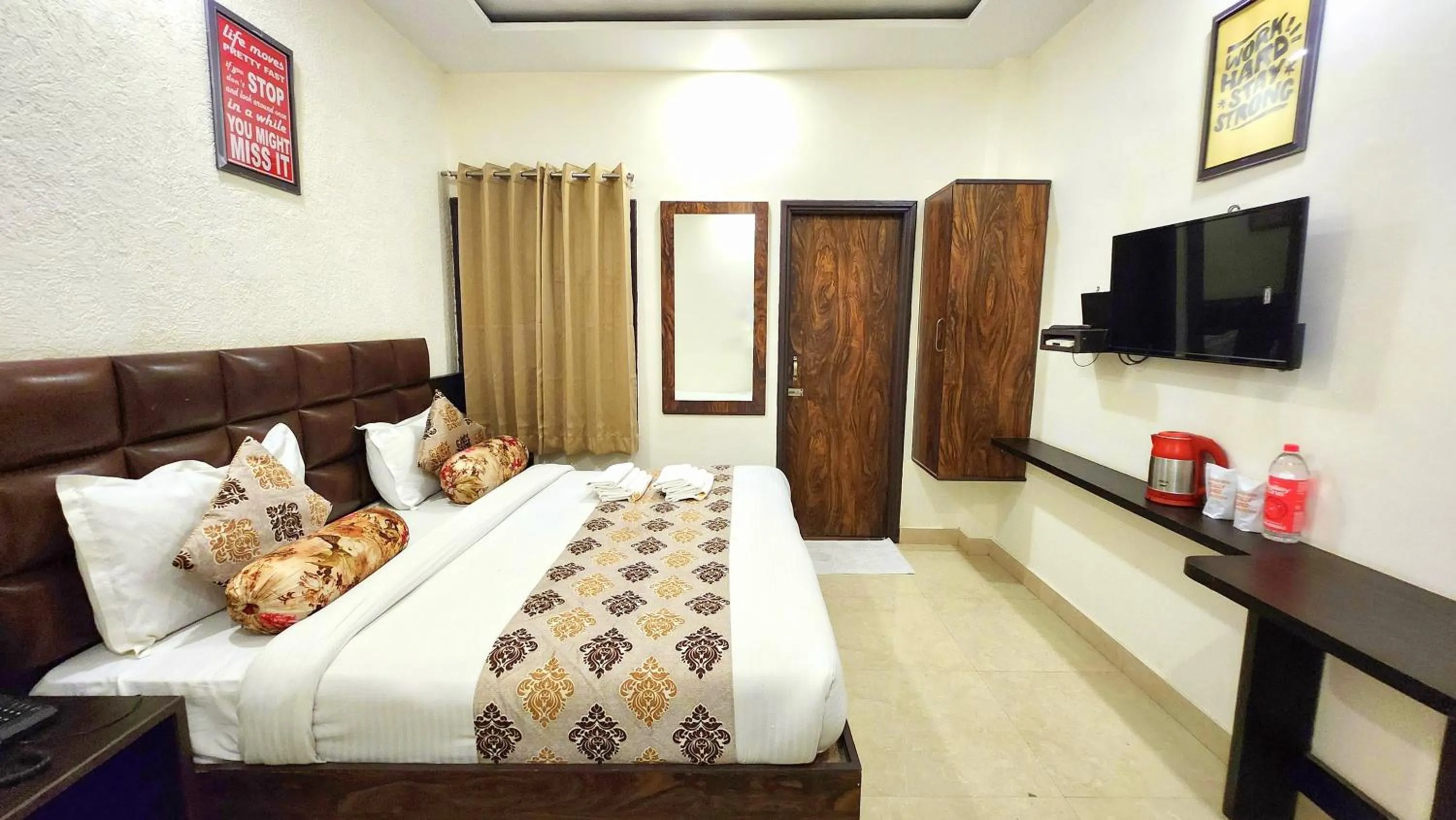 TV and multimedia in The Nirvana By Urban Galaxy