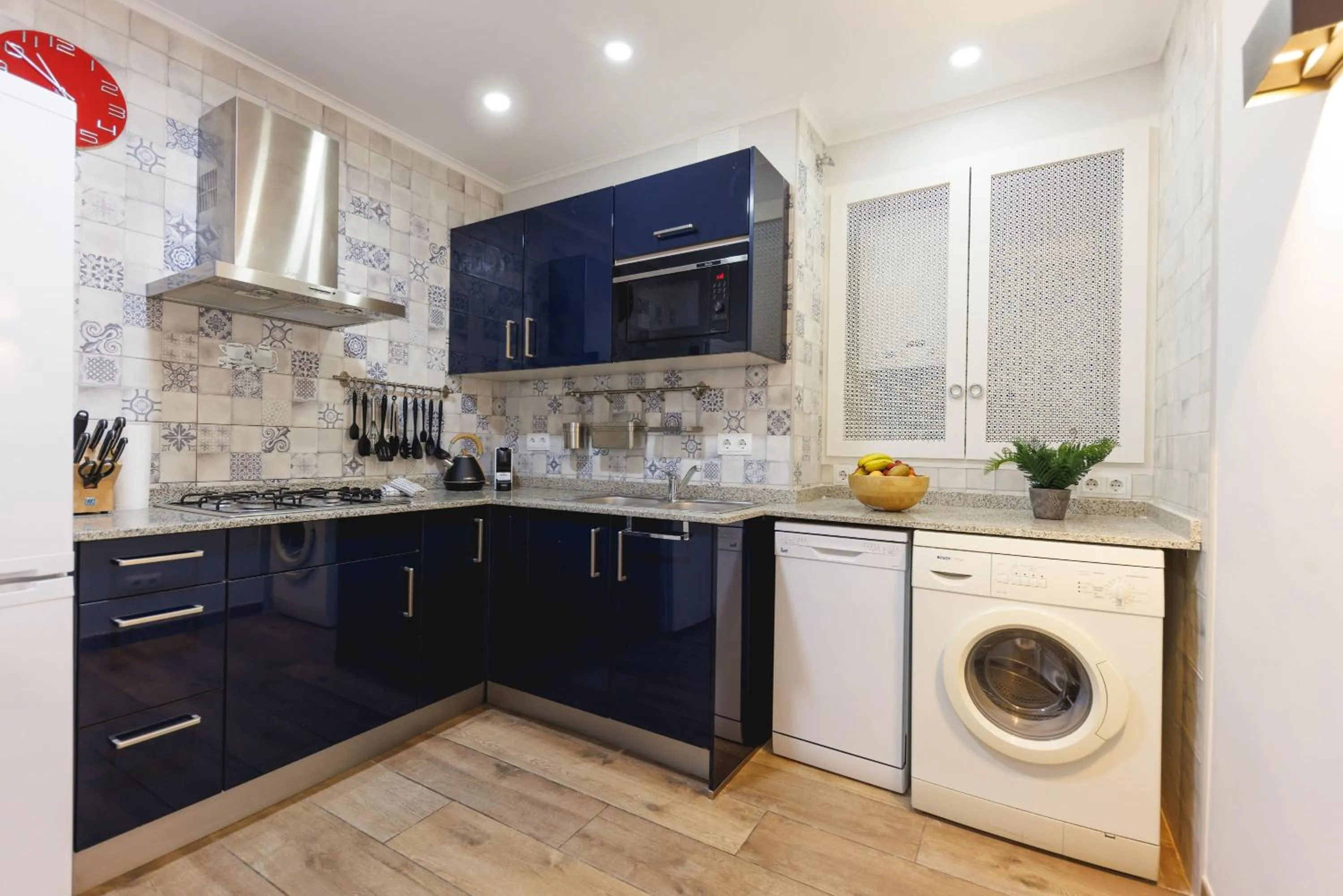 Kitchen or kitchenette in Bravissimo Figuerola, Spacious 3-bedroom apartment