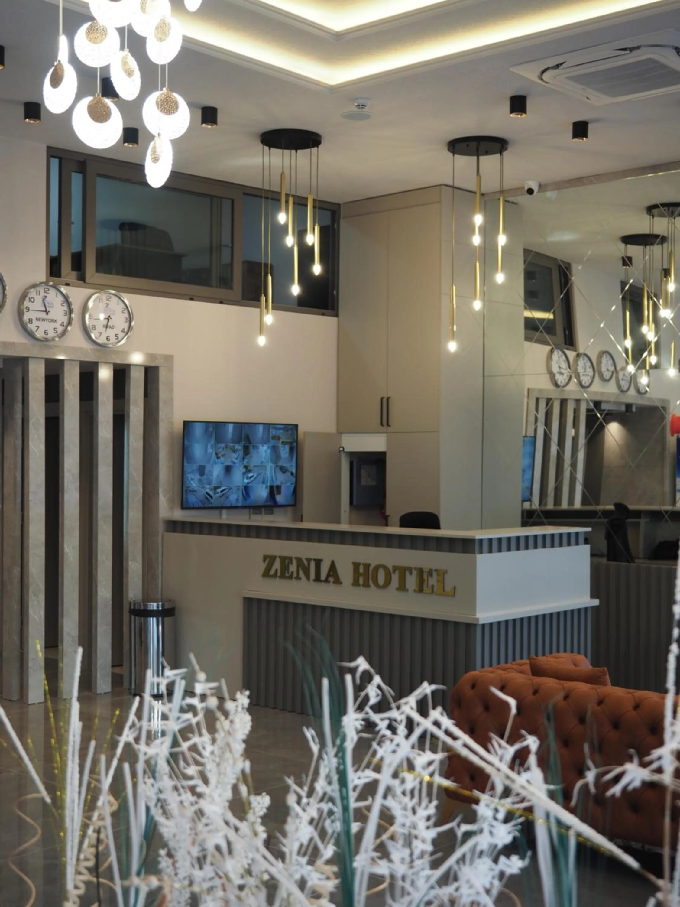Lobby or reception in Zenia Hotel