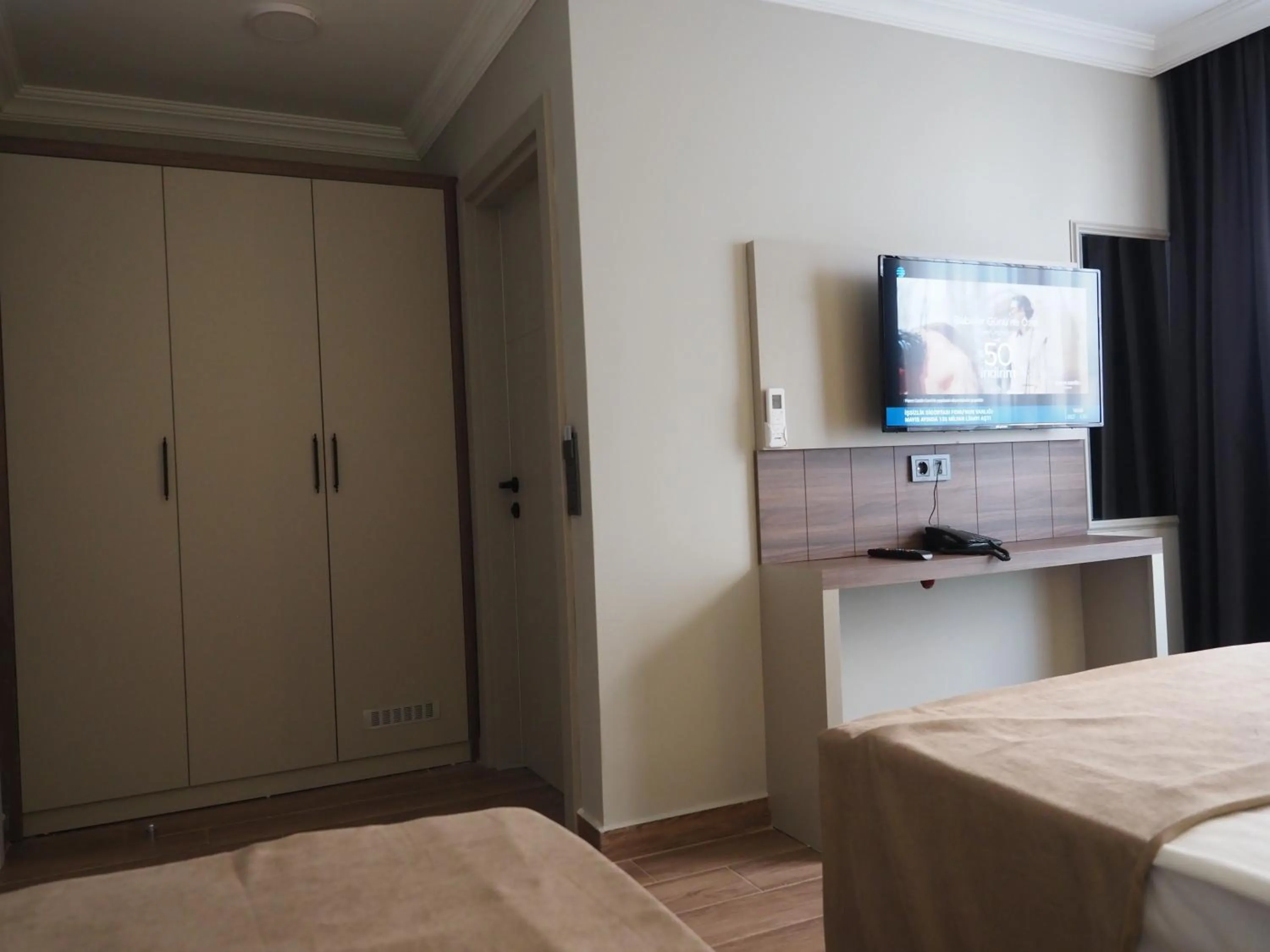 Massage, Bed in Zenia Hotel