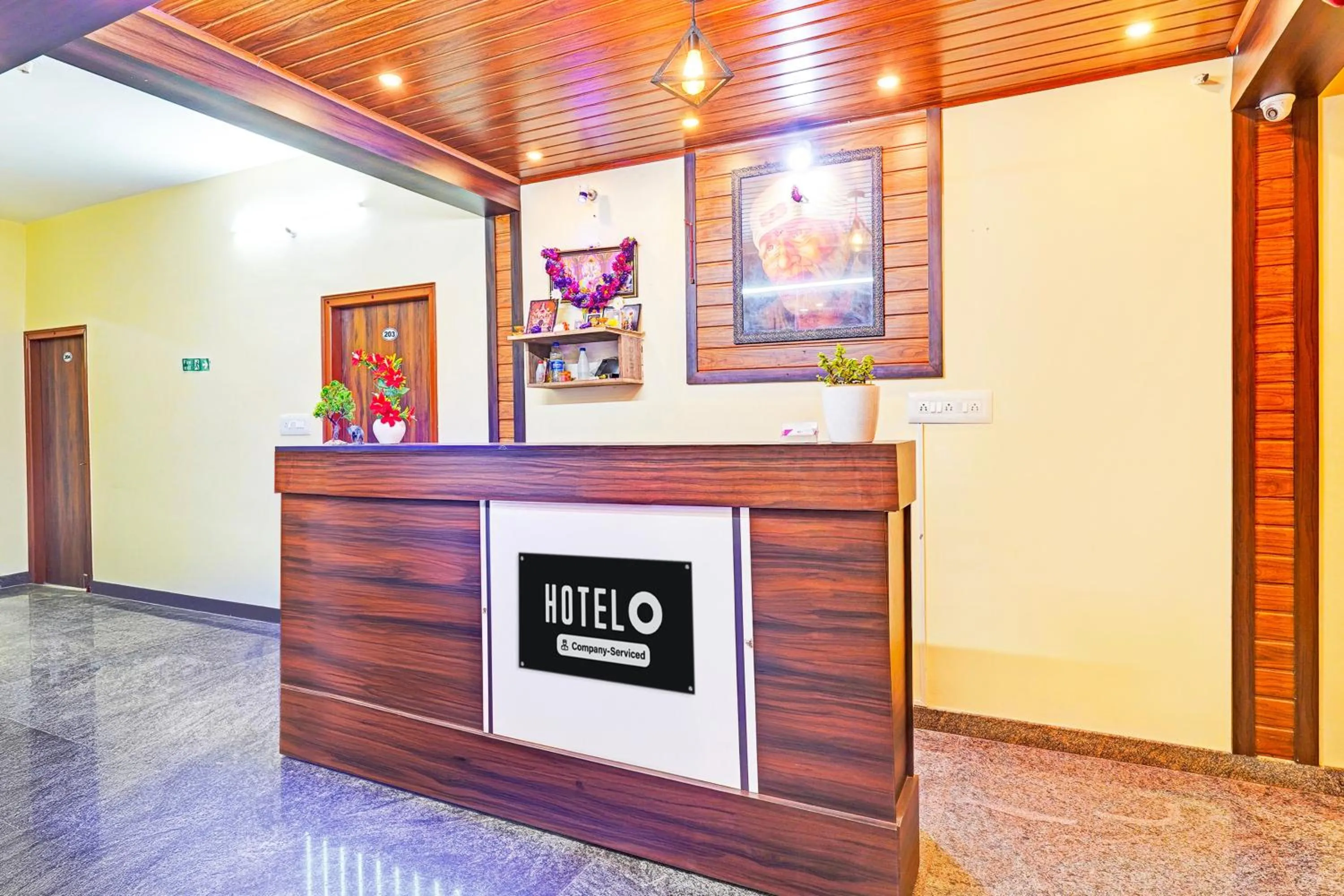 Lobby or reception in Super Hotel O Srigandhakavalu formerly Chamundeshwari Lodging