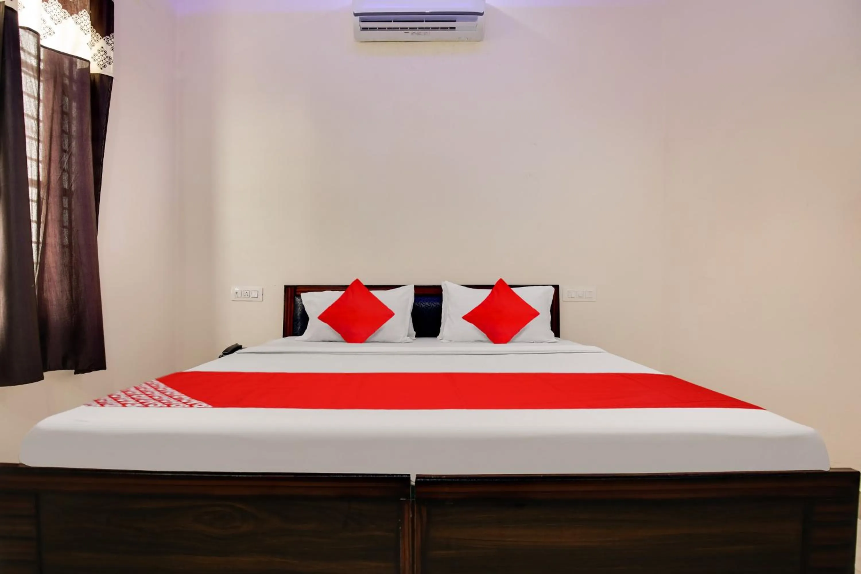 Bedroom, Bed in Hotel O GH Residency