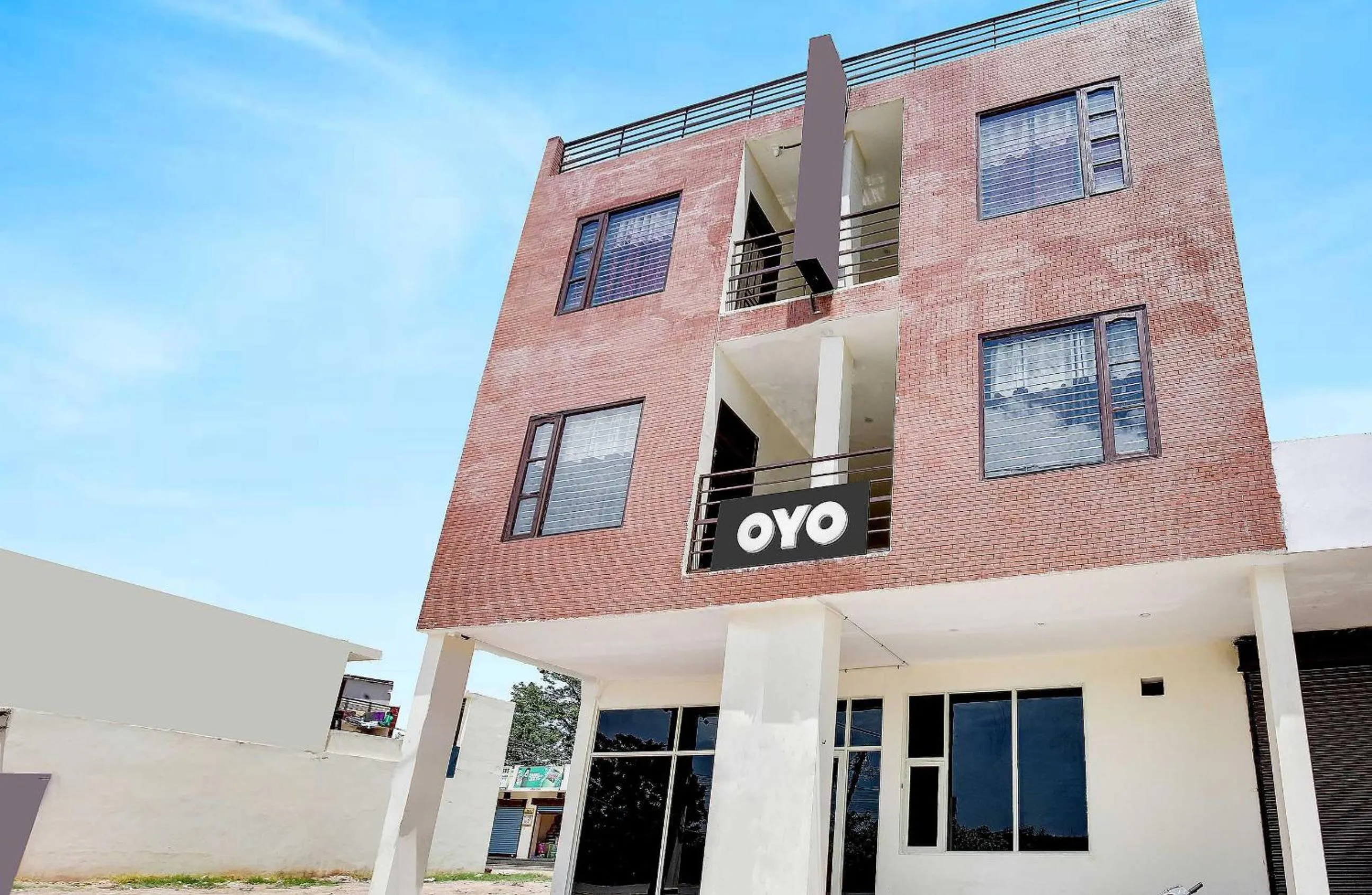 Facade/entrance in Hotel O GH Residency