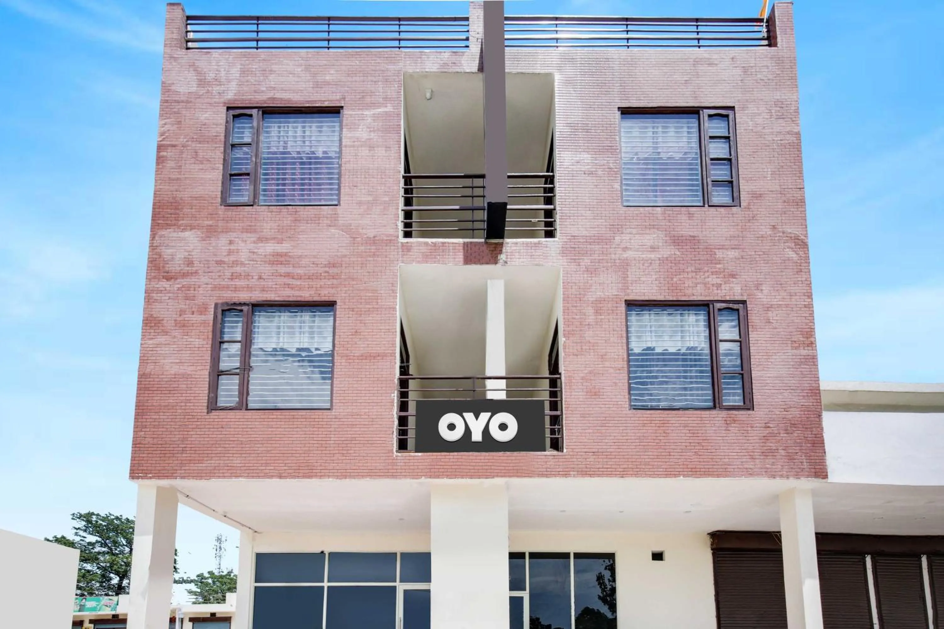 Facade/entrance in Hotel O GH Residency