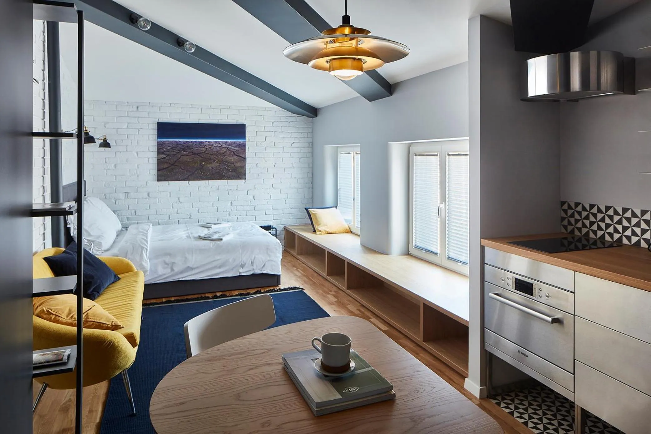 Bed in Bez Kantów Art Rooms