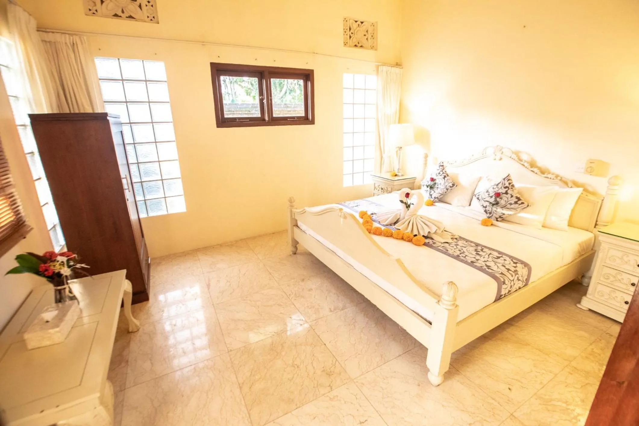 Bedroom, Bed in Arbathu Villa Ubud