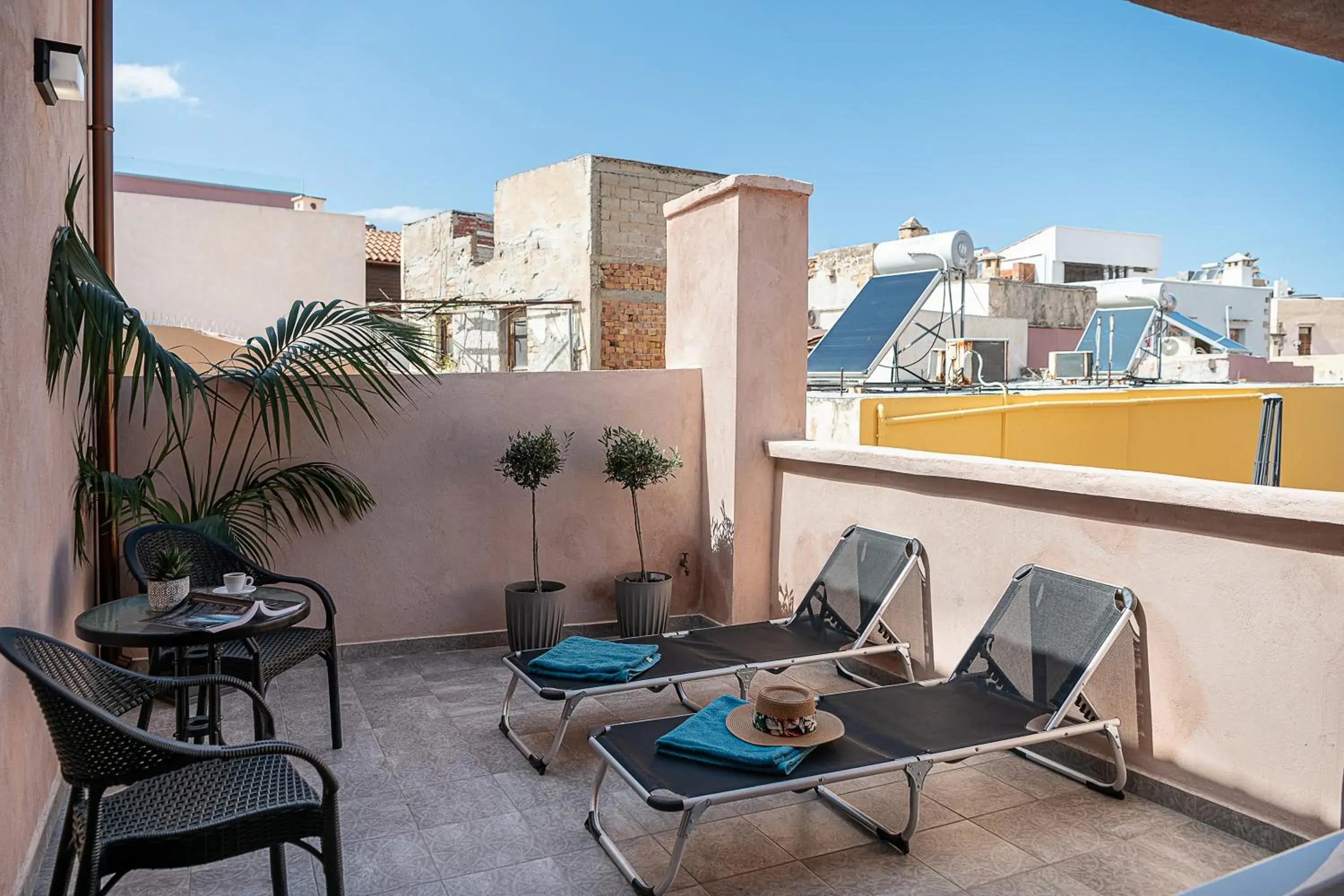 Studio with Spa Bath in Porto Vecchio Studio with Spa Bath in Porto Vecchio