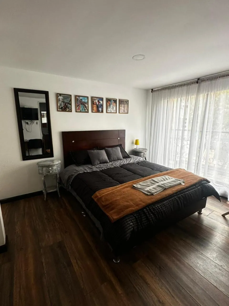 Photo of the whole room, Bed in Alojamiento Mosaic House