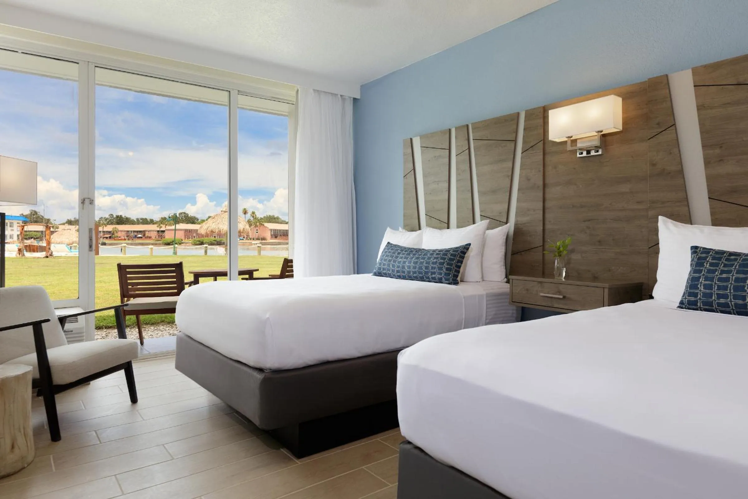 Bedroom, Bed in SkyBeach Resort