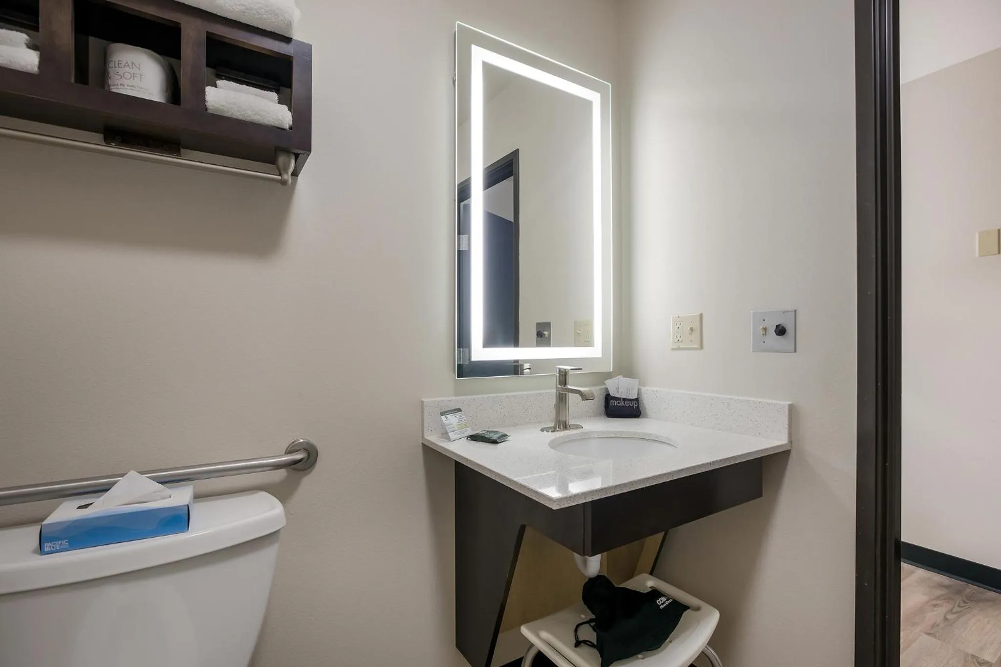 Bathroom in Mountain Vista Hotel