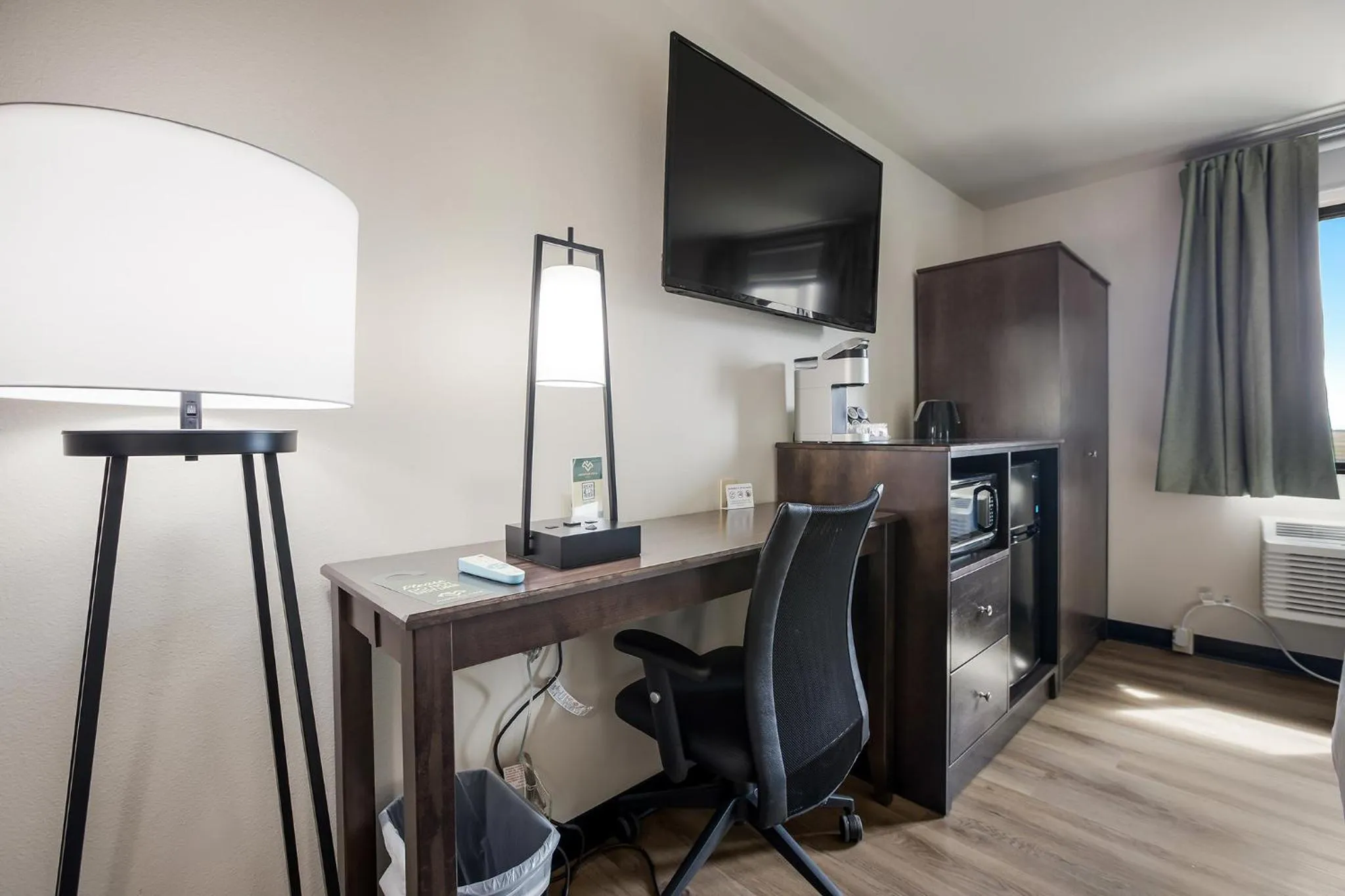 TV and multimedia in Mountain Vista Hotel