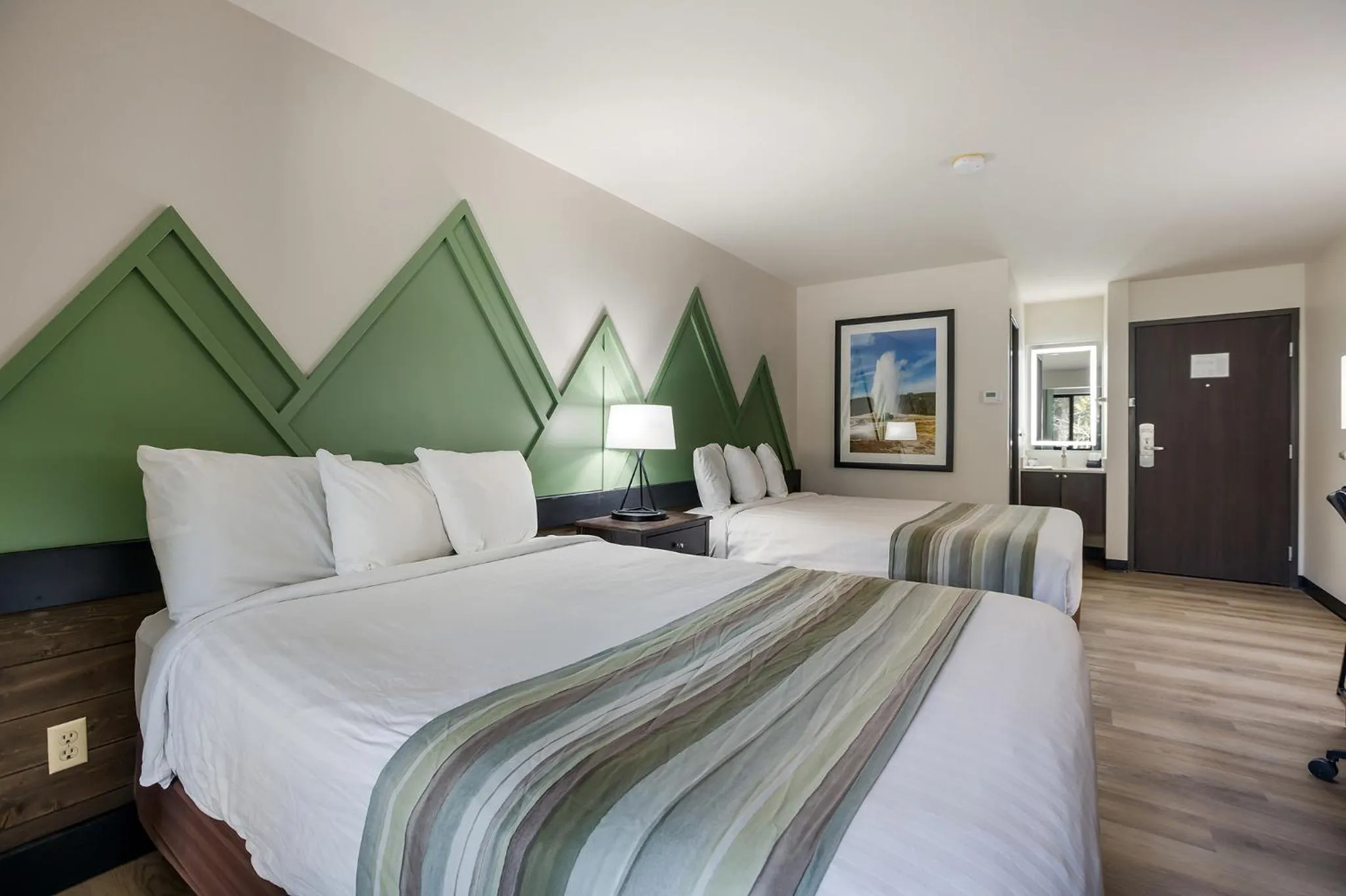 Bed in Mountain Vista Hotel