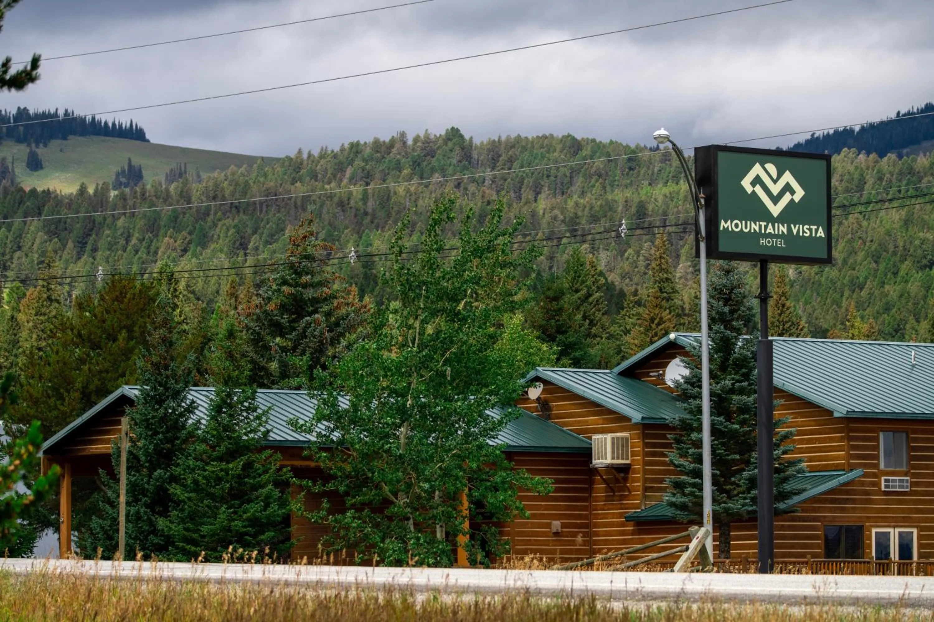 Property building in Mountain Vista Hotel