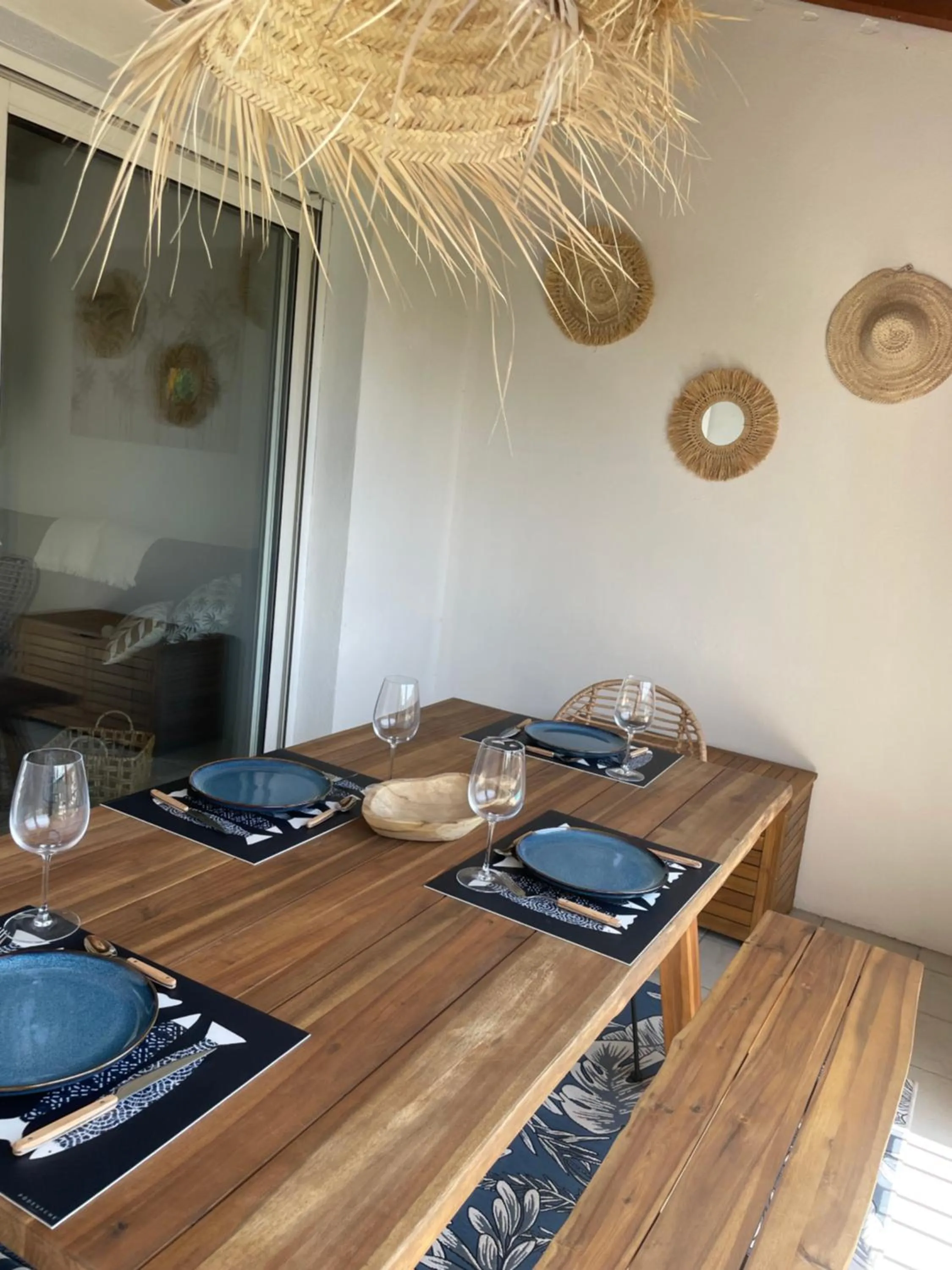 Dining area in Appartement avec piscine