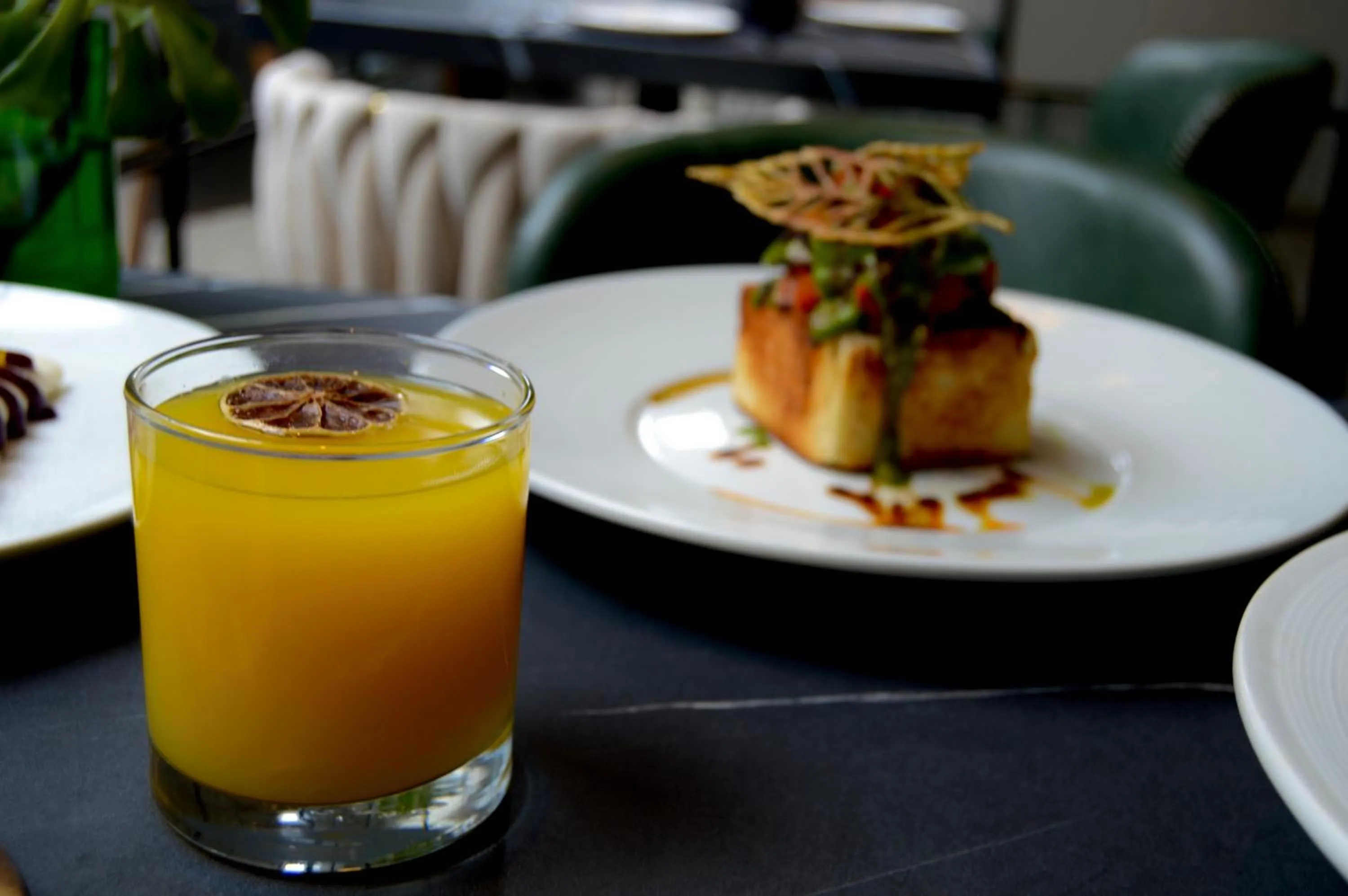 Restaurant/places to eat in Hotel Brecha