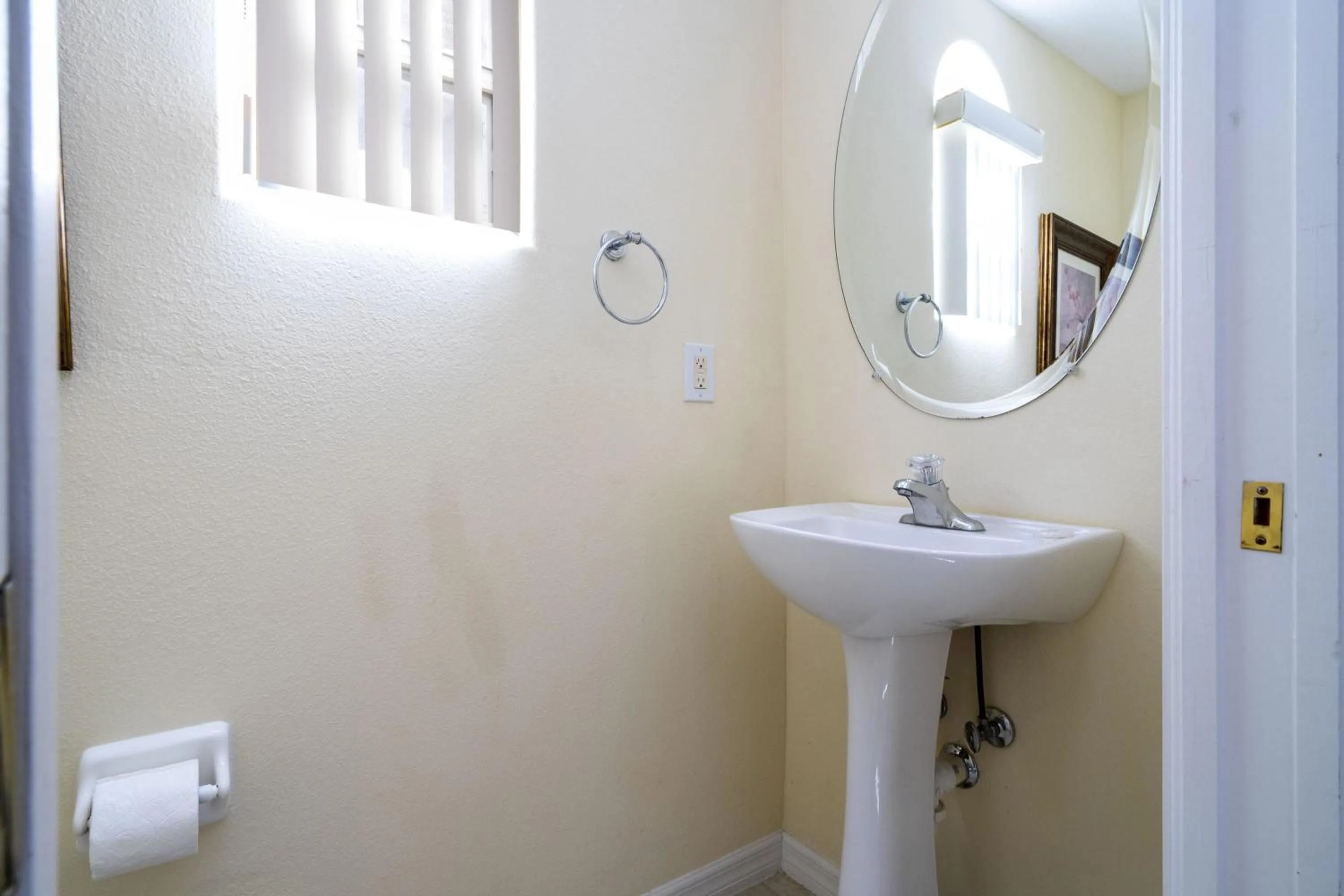 Marvelous 4Bd Close to Disney w Pool at 313 Tuscan Hills