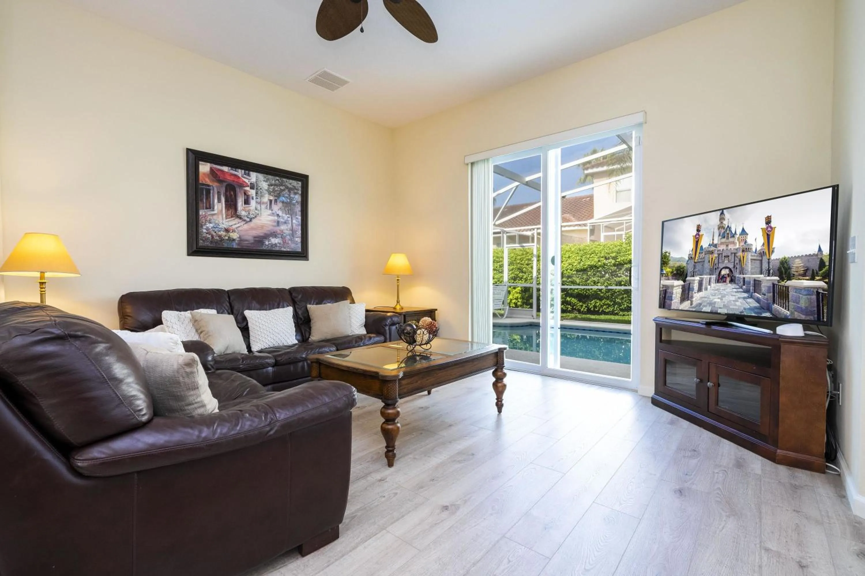 Marvelous 4Bd Close to Disney w Pool at 313 Tuscan Hills