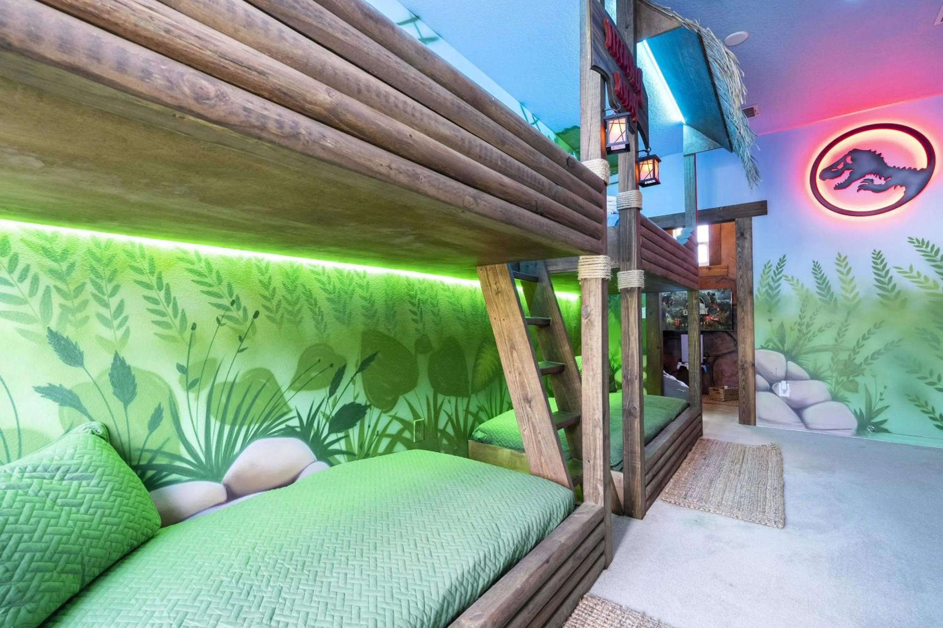 Marvelous 4Bd Close to Disney w Pool at 313 Tuscan Hills