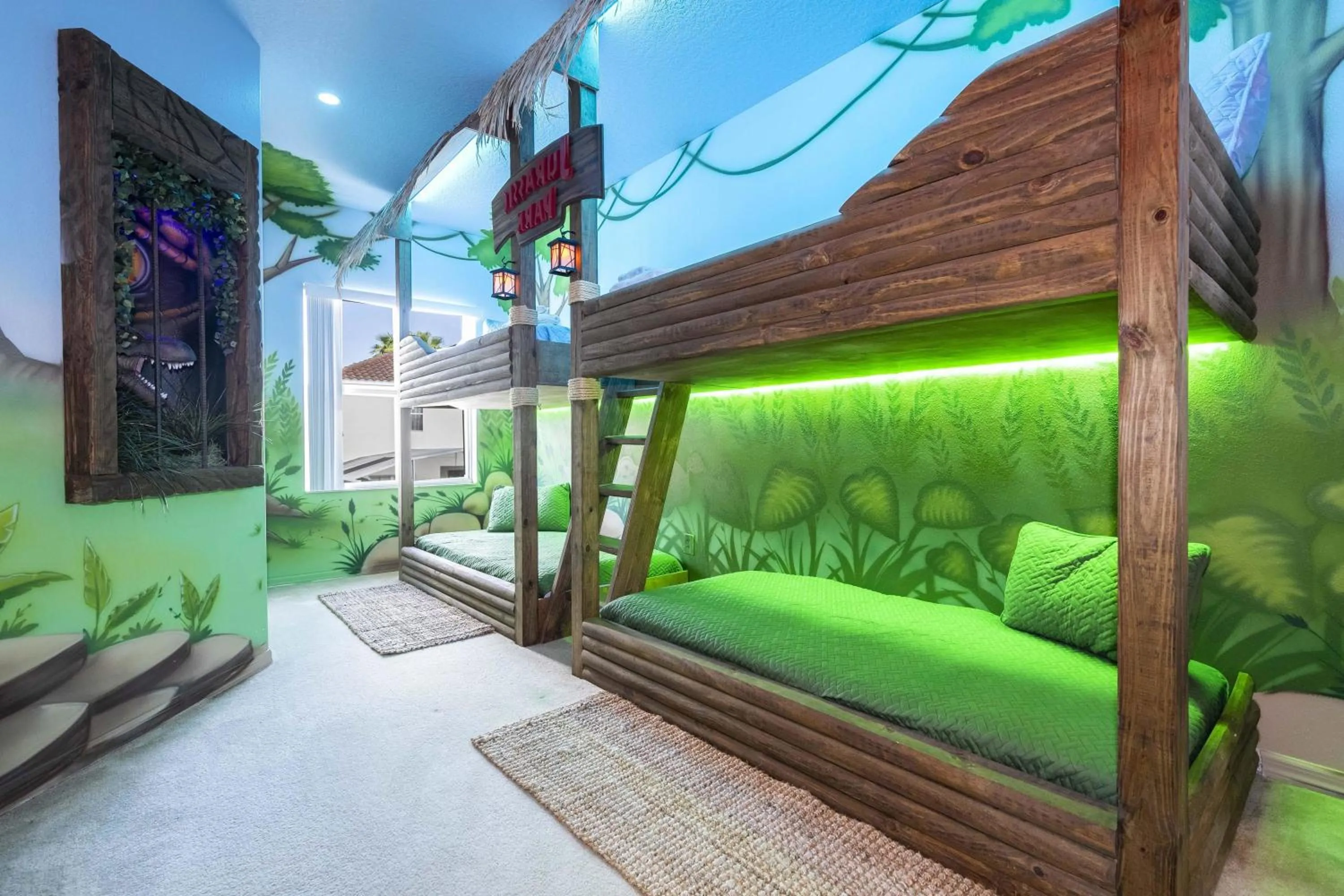 Bed in Marvelous 4Bd Close to Disney w Pool at 313 Tuscan Hills