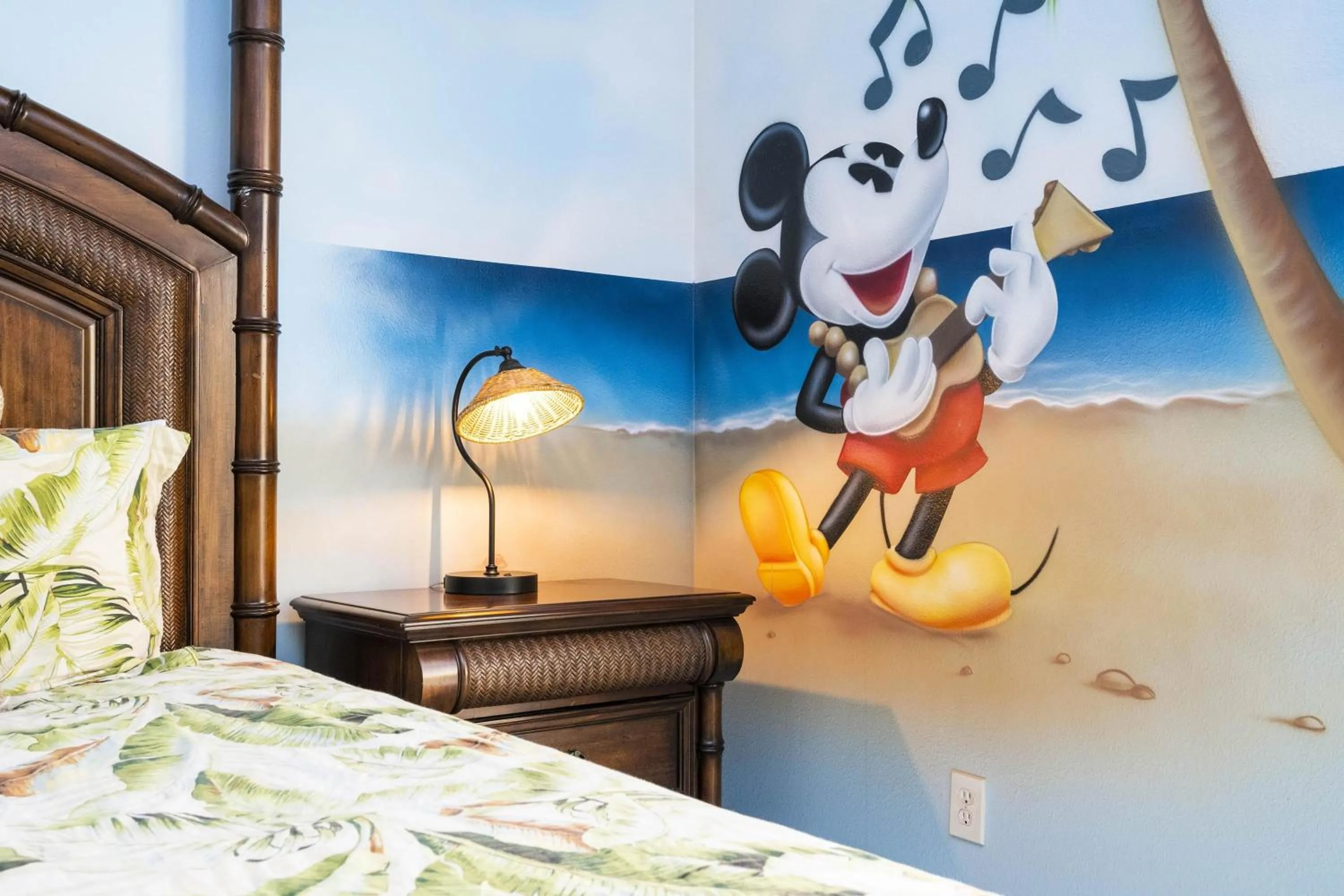 Bed in Marvelous 4Bd Close to Disney w Pool at 313 Tuscan Hills