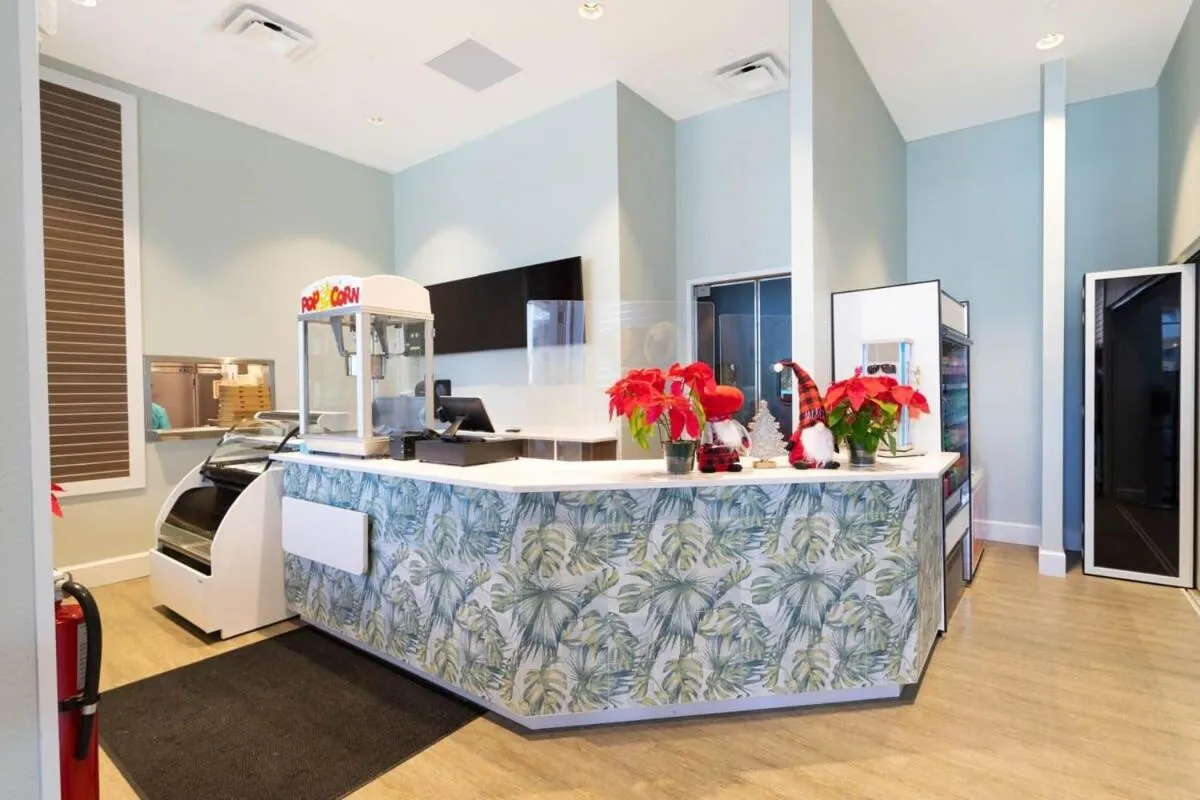 Stunning 5Bd w Pool at Windsor Island Resort 3814