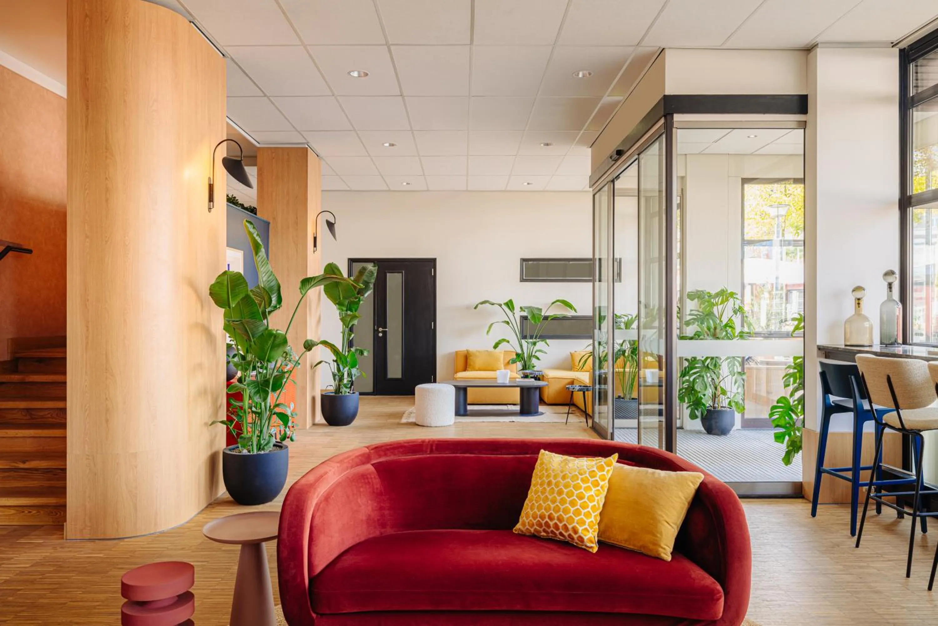 Living room in Leonardo Hotel Groningen City Center