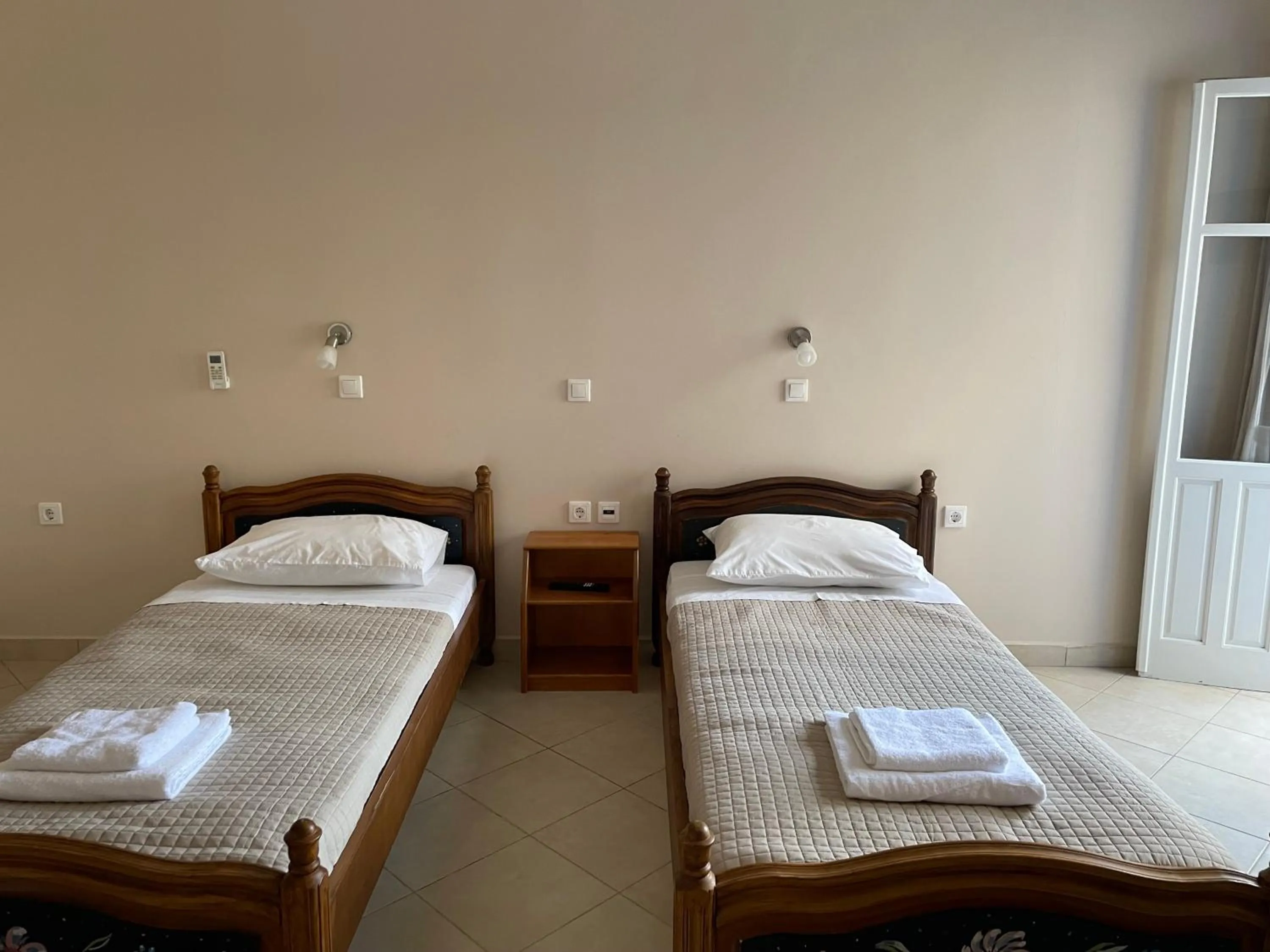 Bed in Hotel THE OLIVE TREE