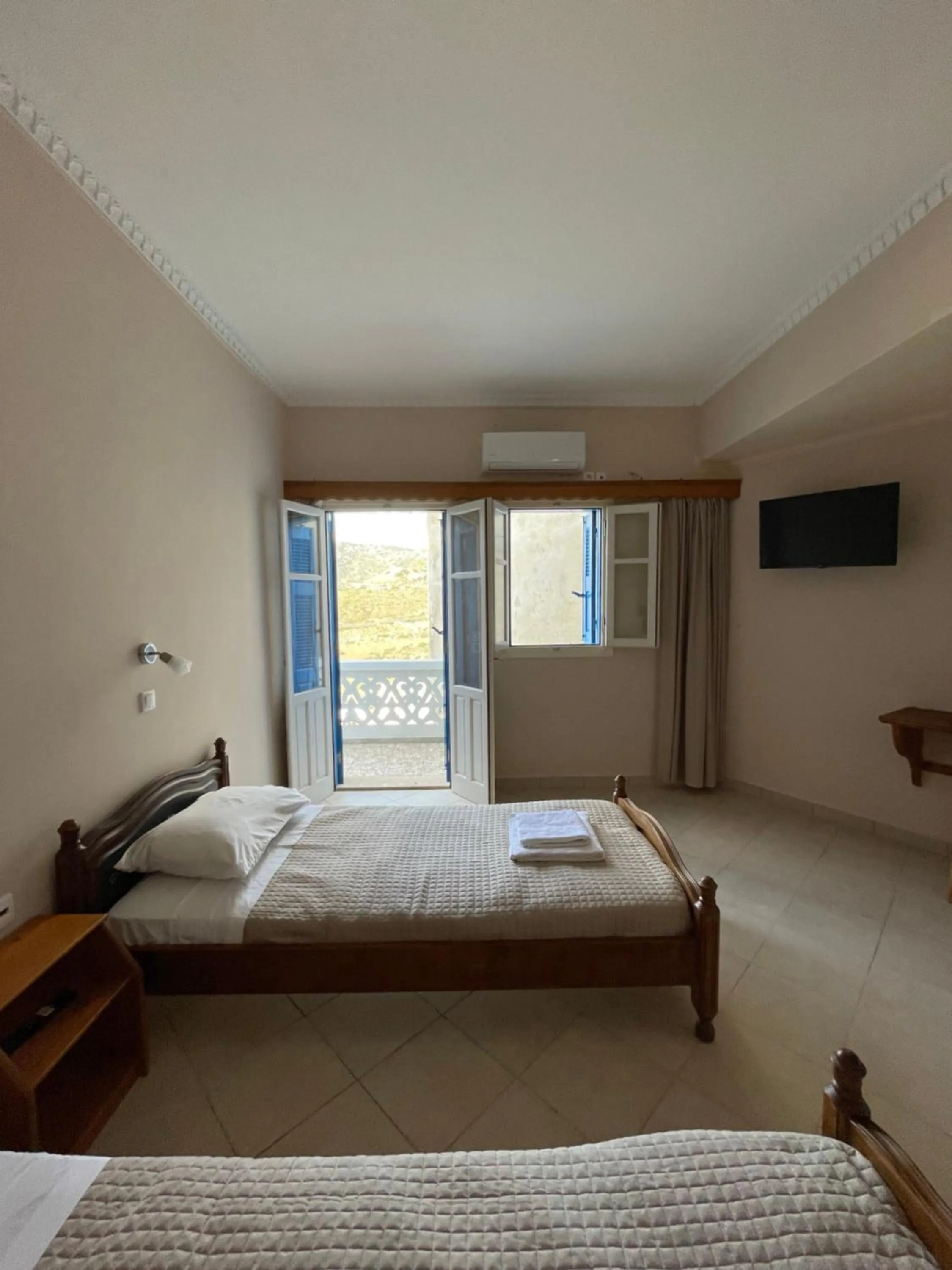 Bed in Hotel THE OLIVE TREE