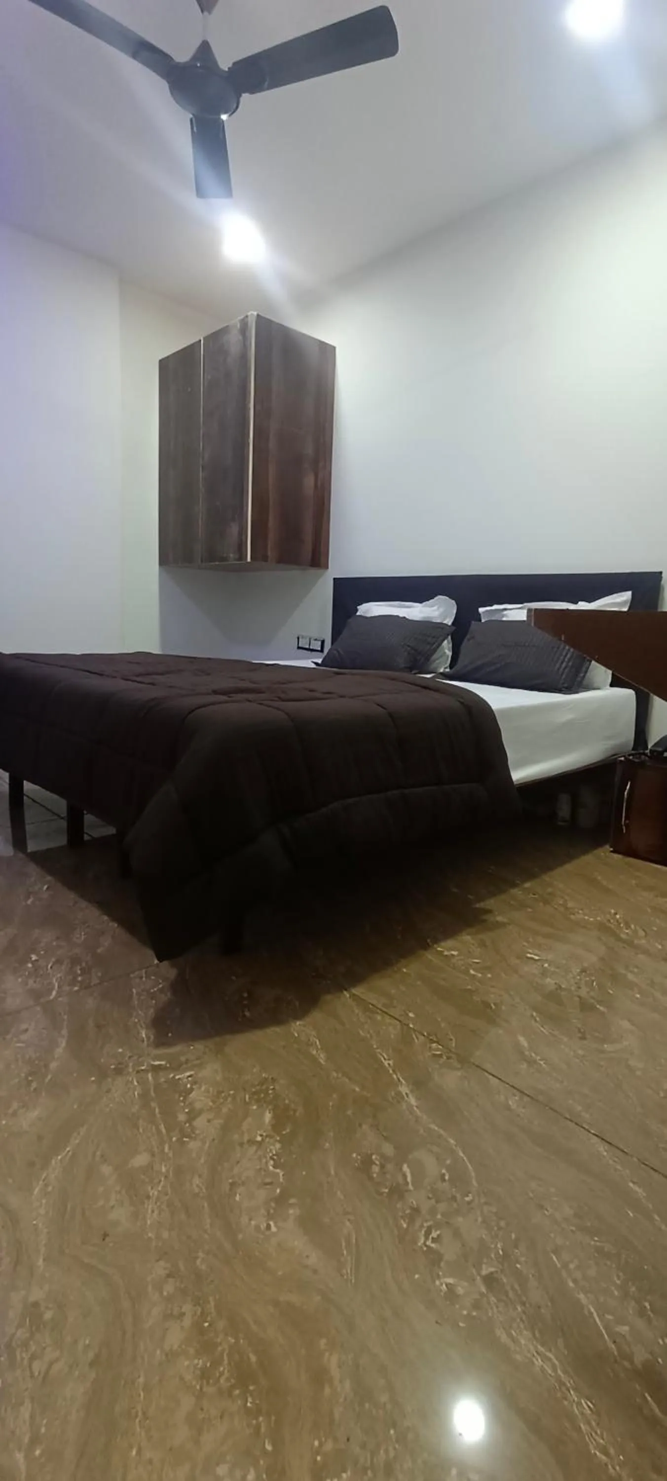 Bed in Hotel Kiwi Inn