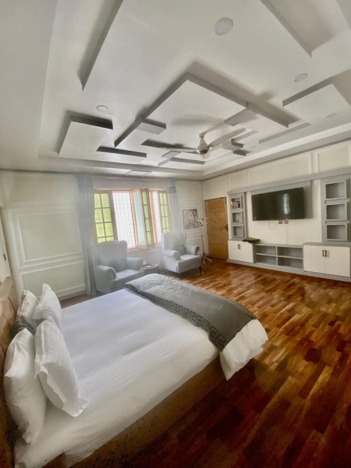 Bedroom, Bed in Dirleh Hotel