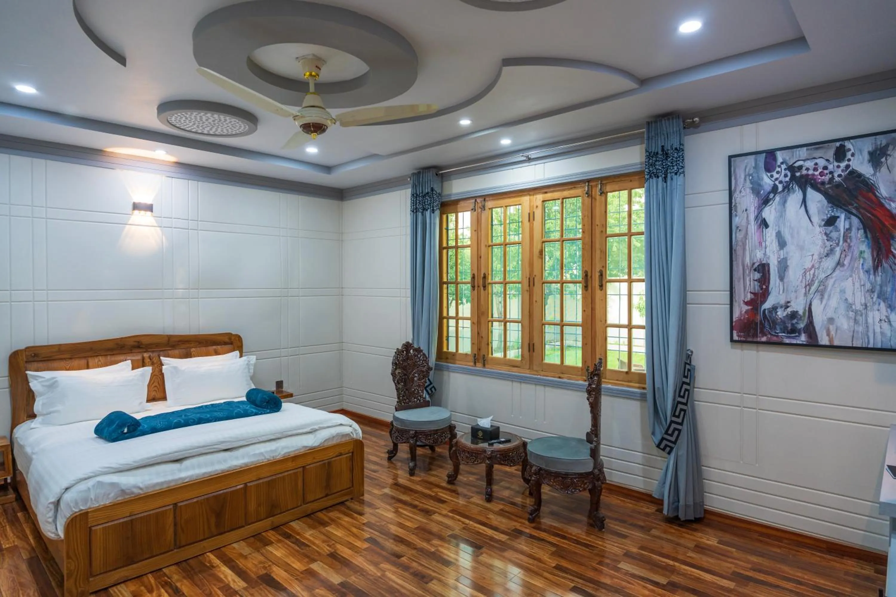 Bedroom, Bed in Dirleh Hotel