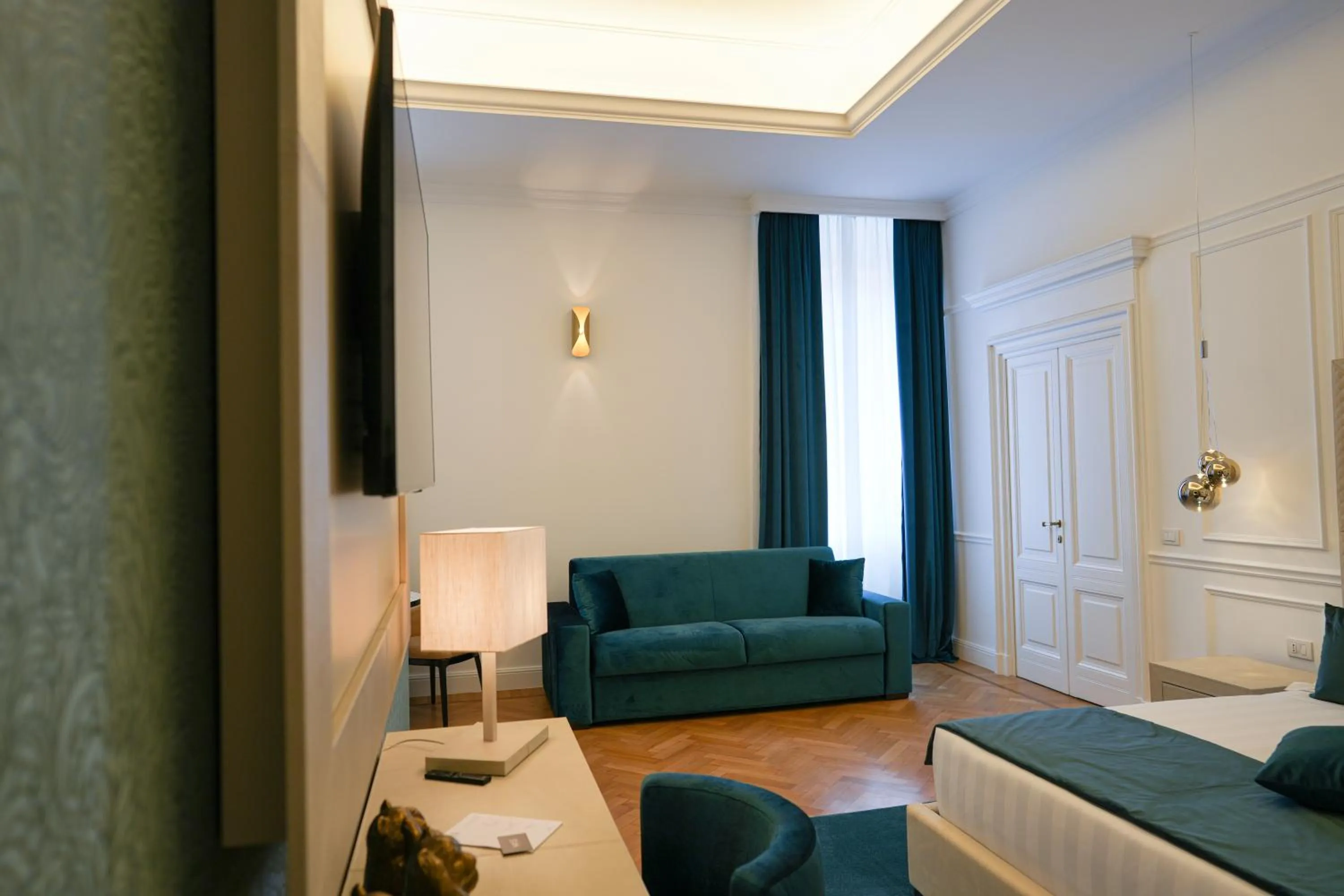 Photo of the whole room in Màs Boutique Hotel Rome