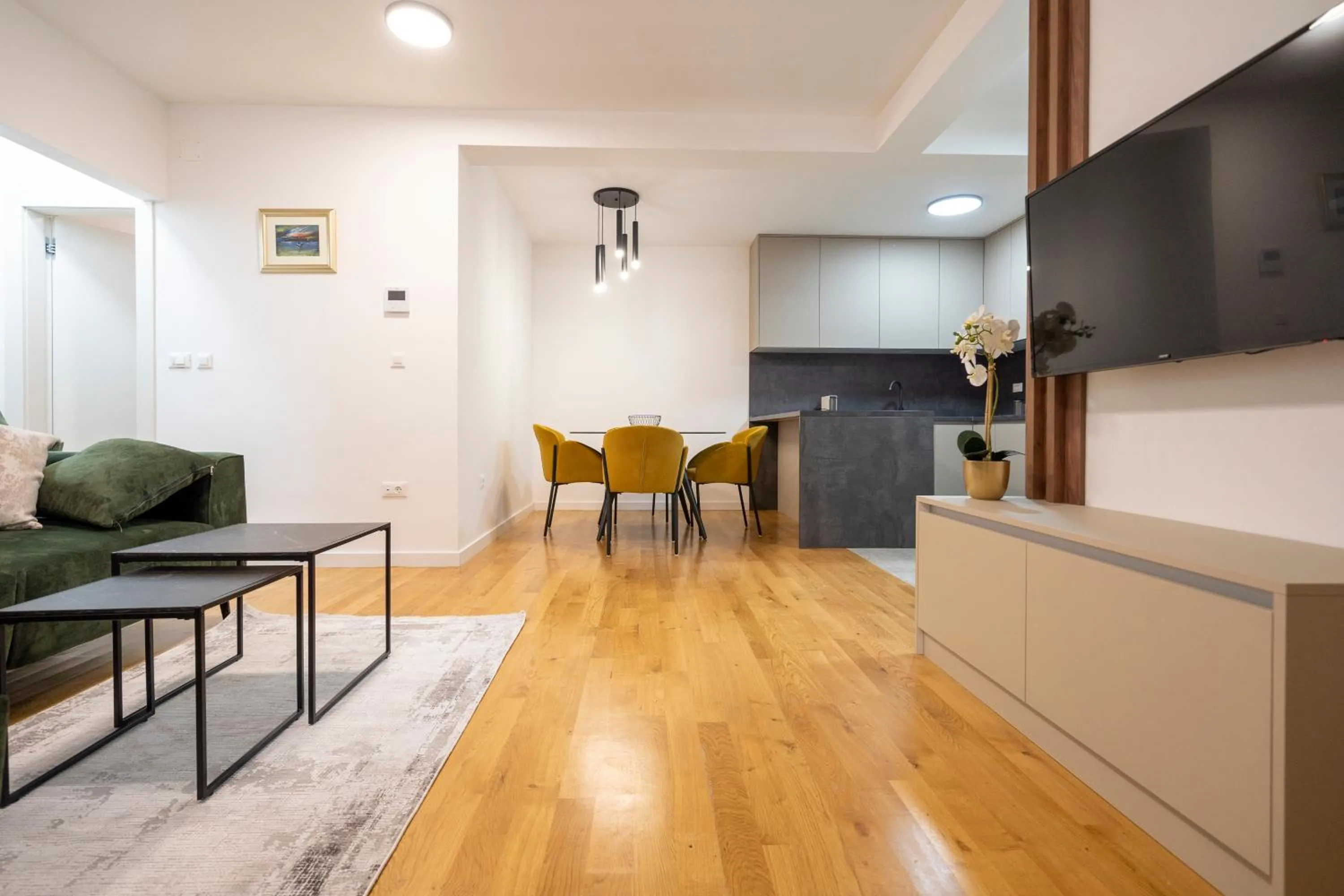 TV and multimedia in Mistral Retreat Zadar