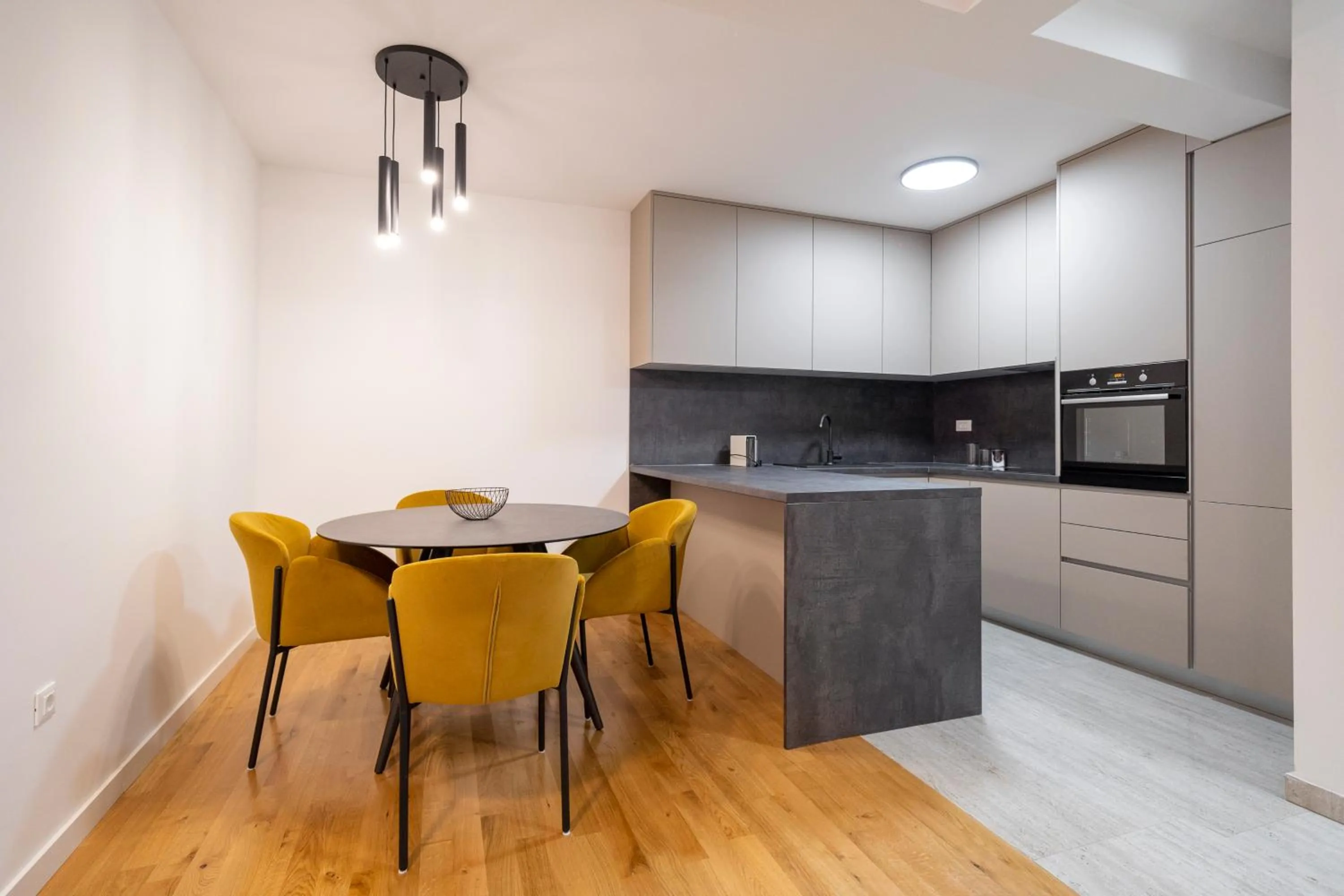 Kitchen or kitchenette in Mistral Retreat Zadar