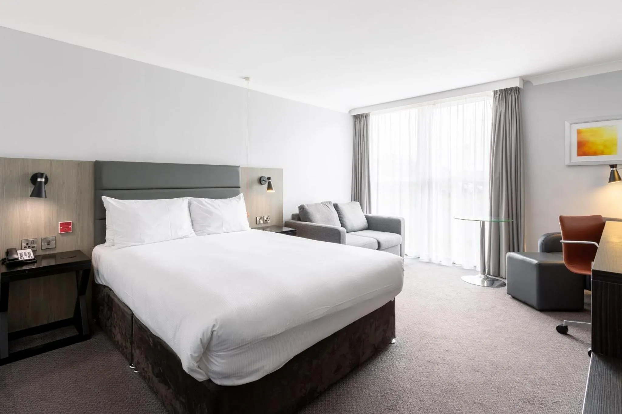 Photo of the whole room, Bed in Holiday Inn Newcastle Gosforth Park by IHG