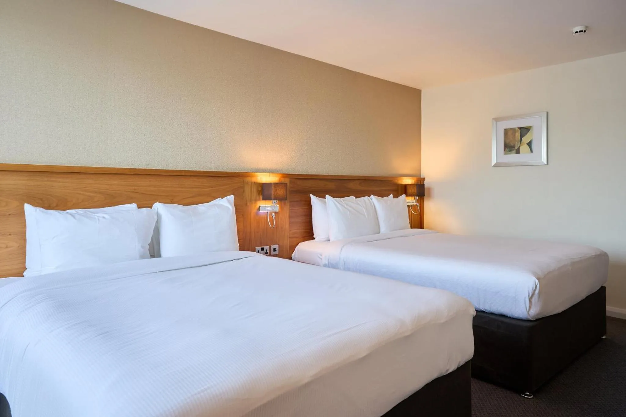 Photo of the whole room, Bed in Holiday Inn Newcastle Gosforth Park by IHG