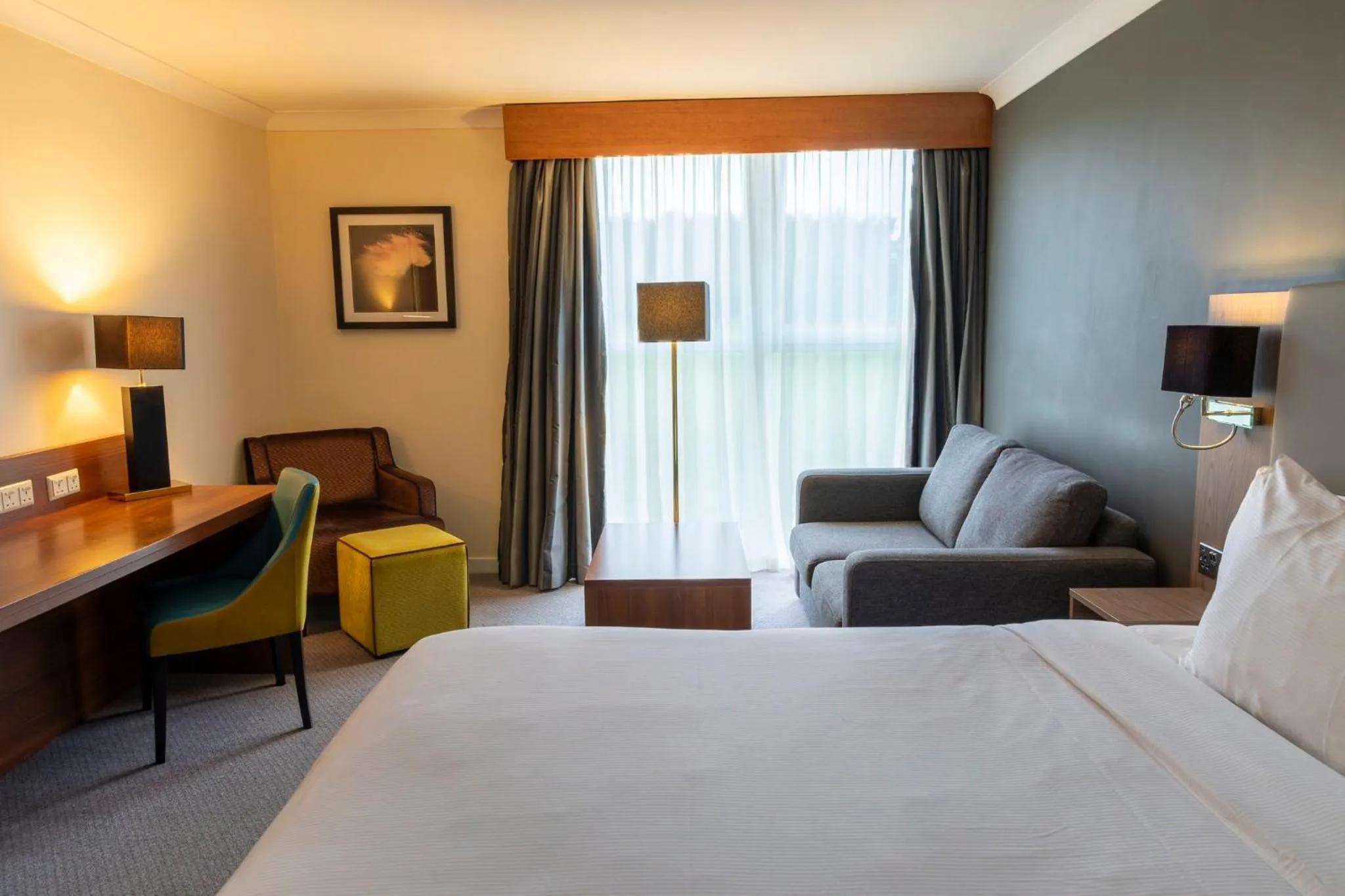 Photo of the whole room, Bed in Holiday Inn Newcastle Gosforth Park by IHG