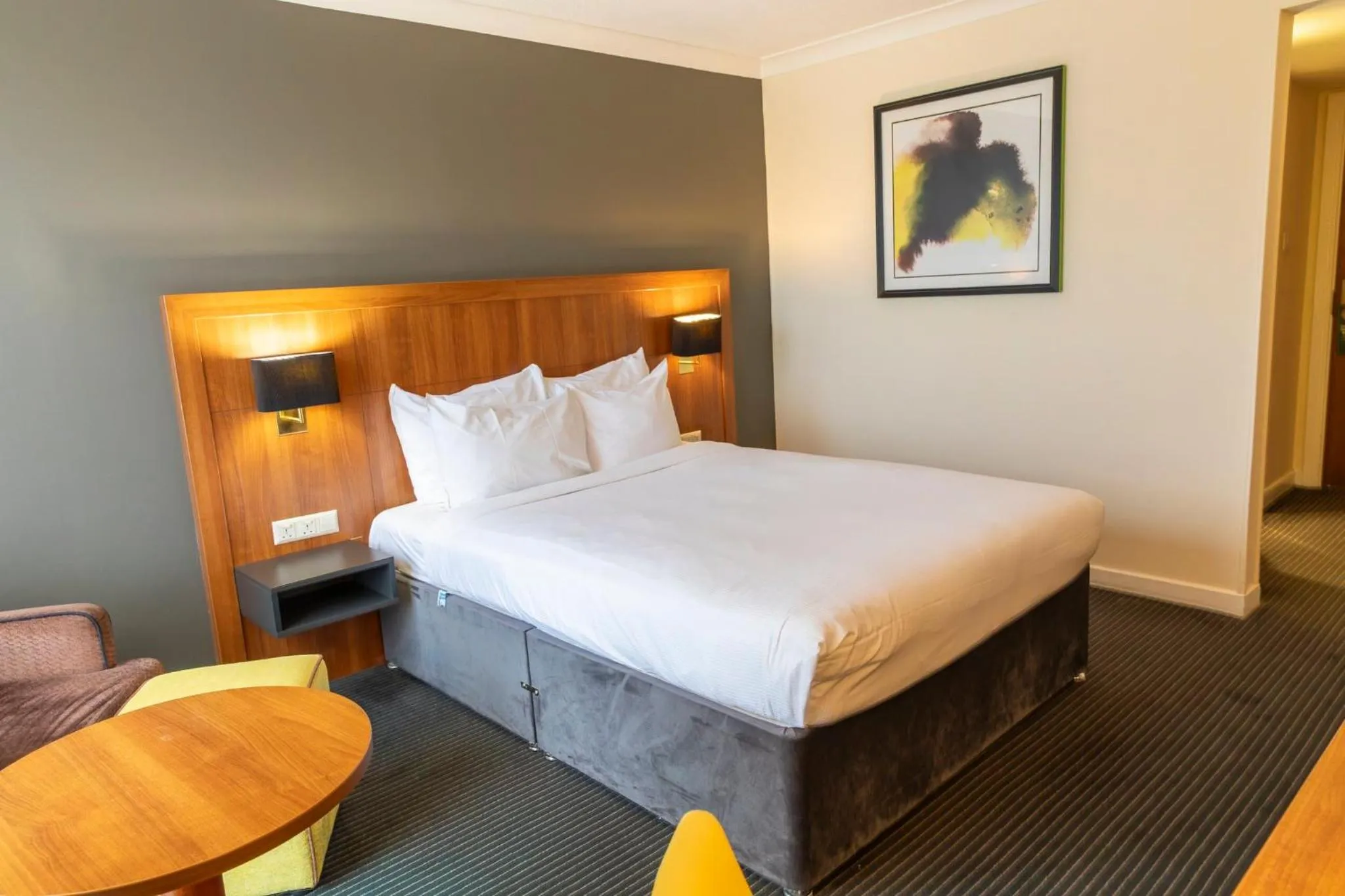 Photo of the whole room, Bed in Holiday Inn Newcastle Gosforth Park by IHG